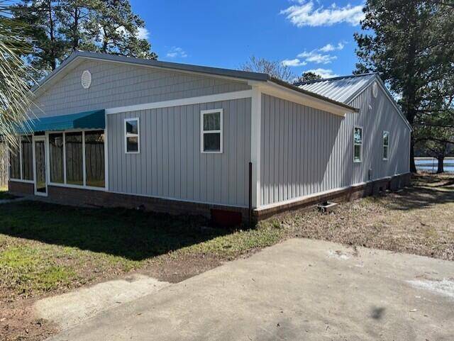 Manning, SC 29102,2222 Lakeshore Dr
