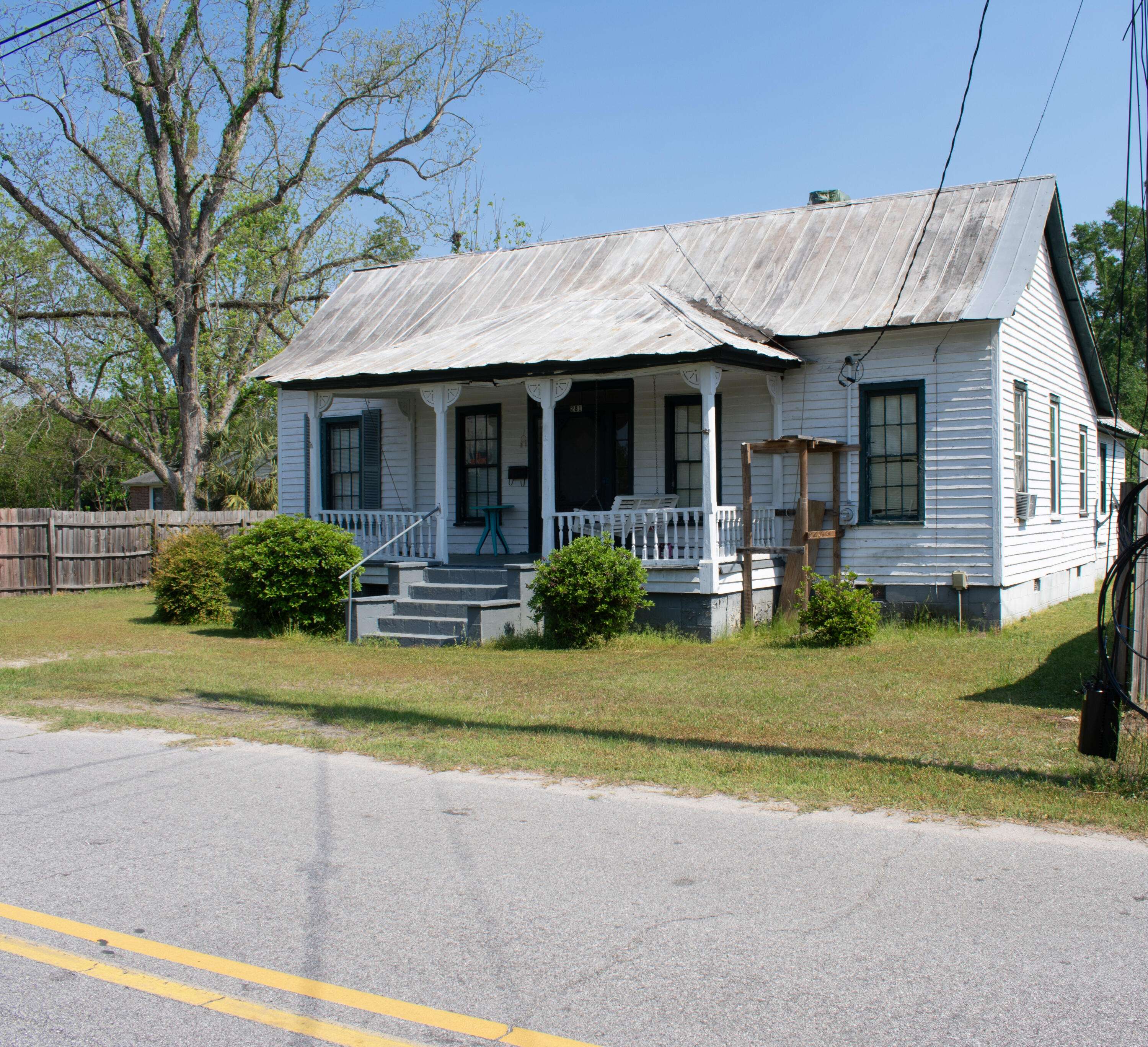 Branchville, SC 29432,281 Bridge St