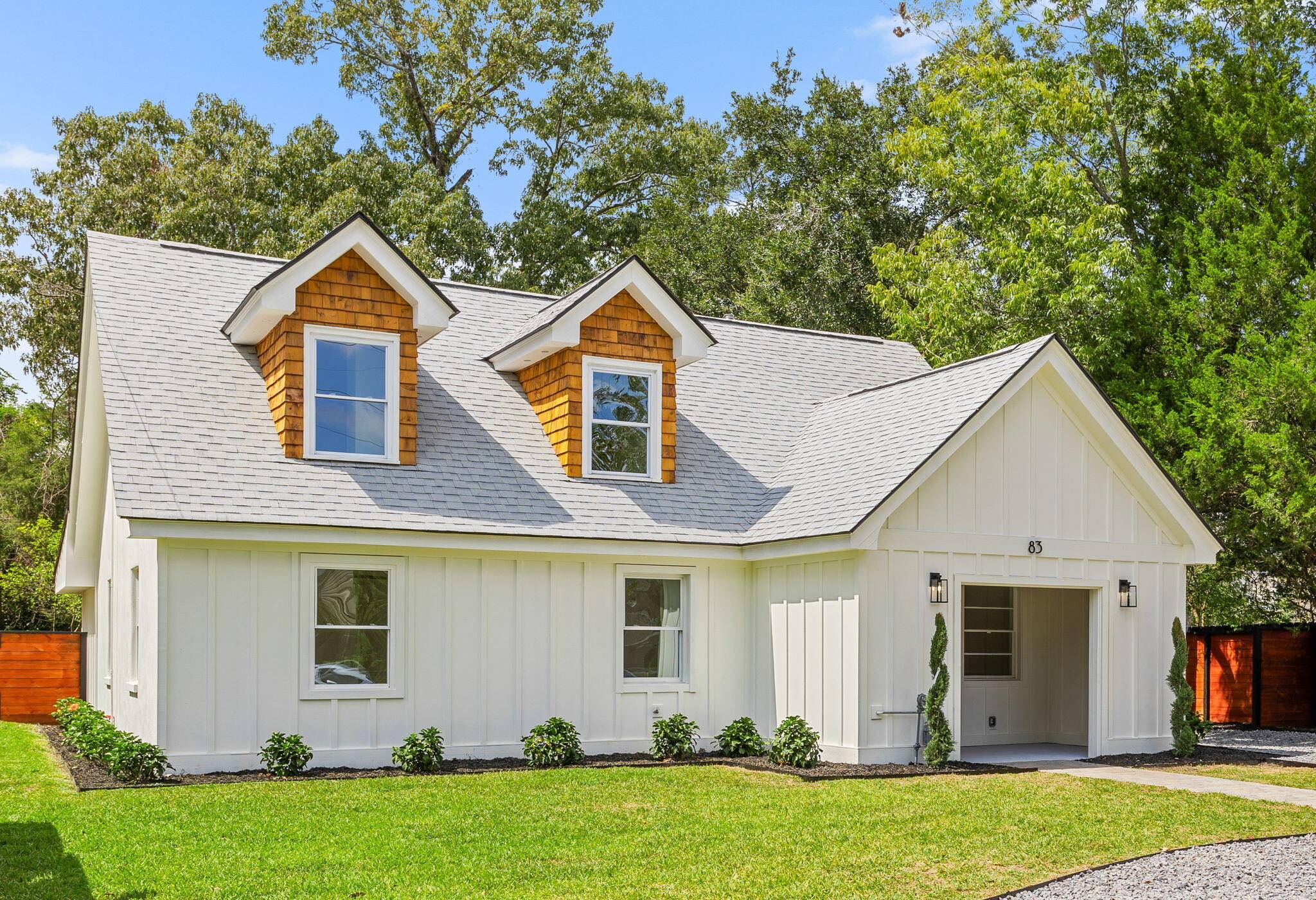 Charleston, SC 29407,83 Avondale Ave