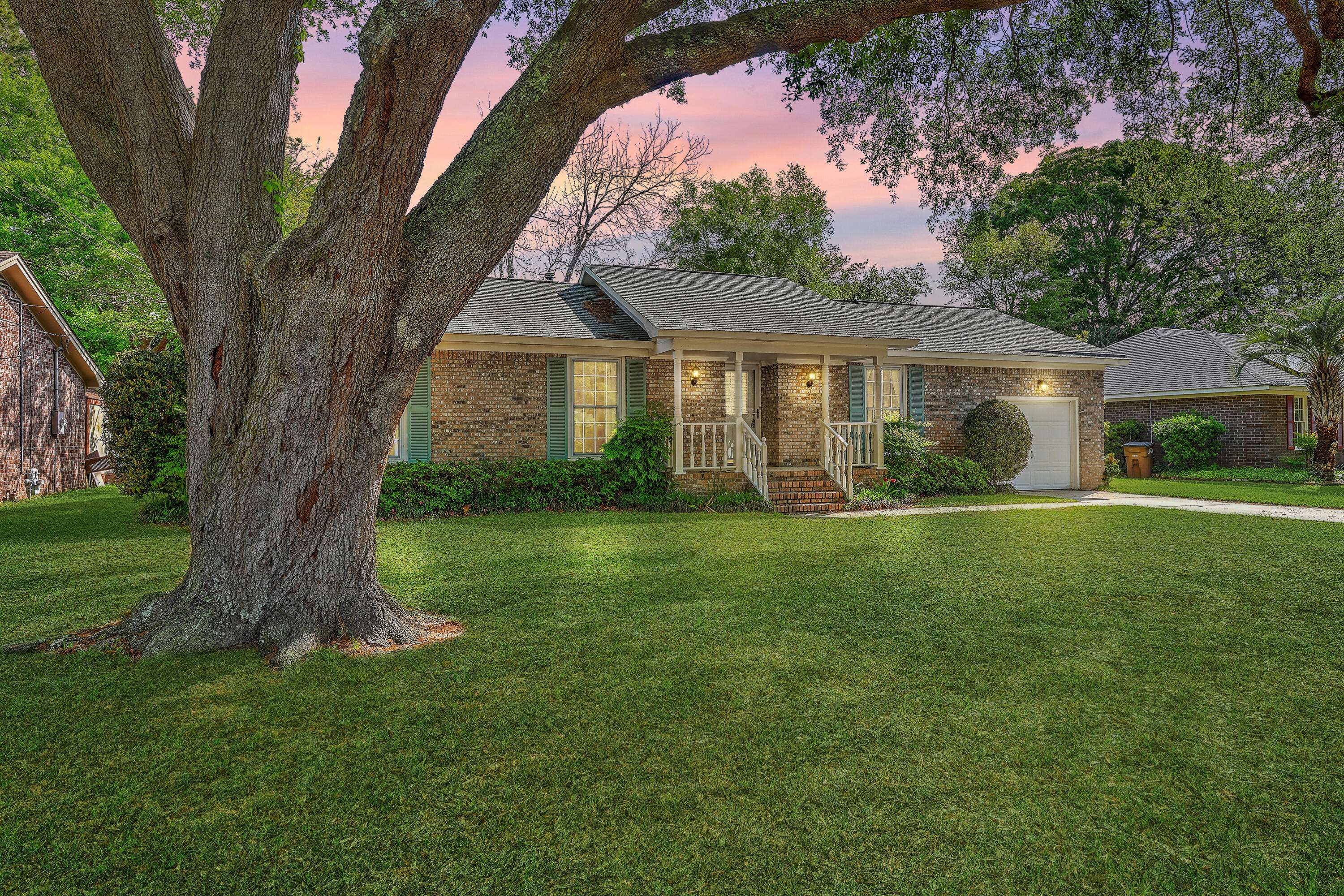 Charleston, SC 29412,816 Farnham Rd