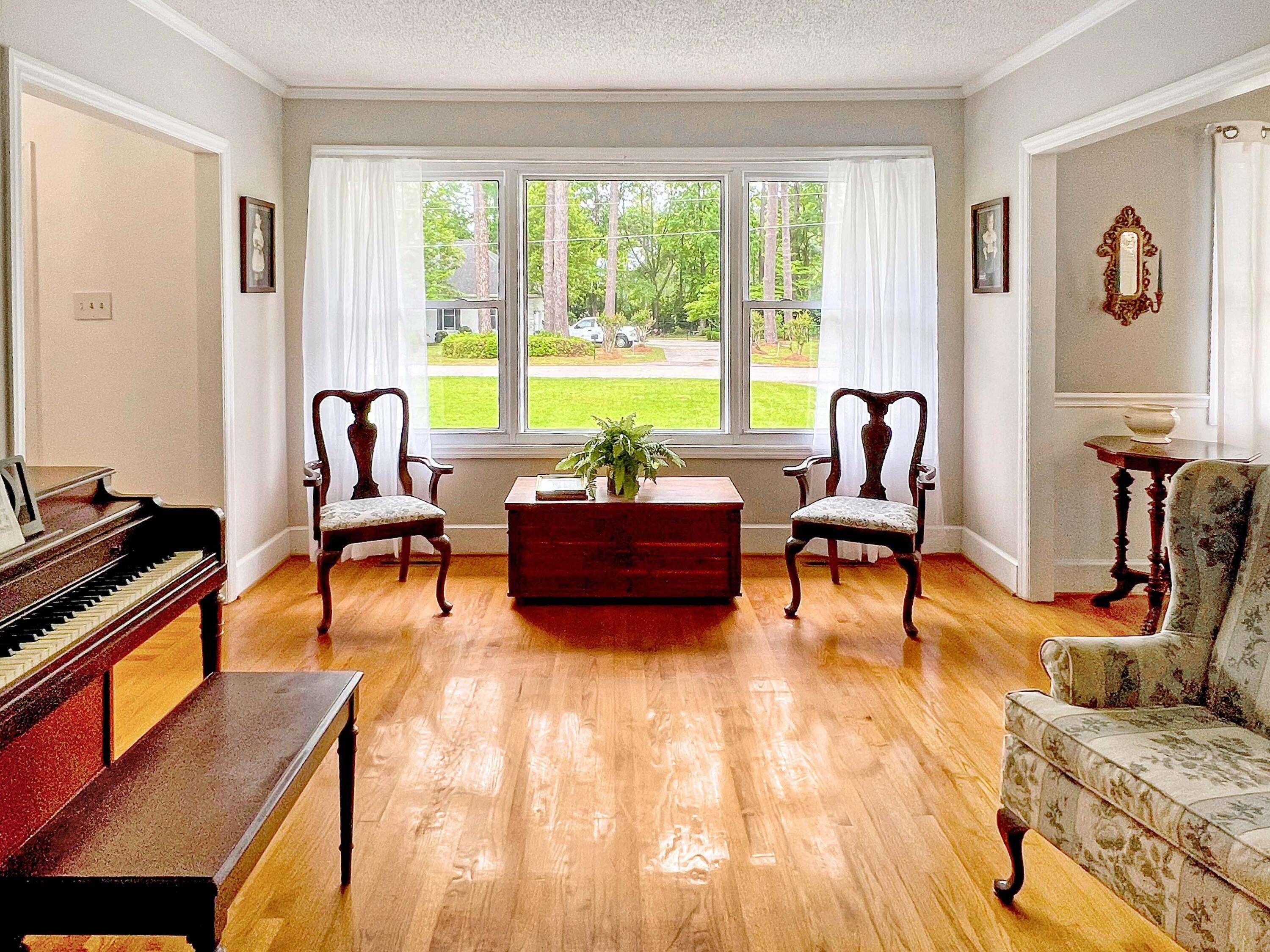 Saint George, SC 29477,104 Bryant St