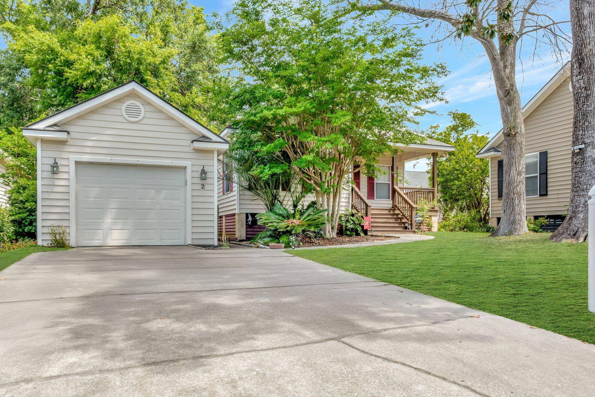 Beaufort, SC 29902,2 Hornsborough Ct