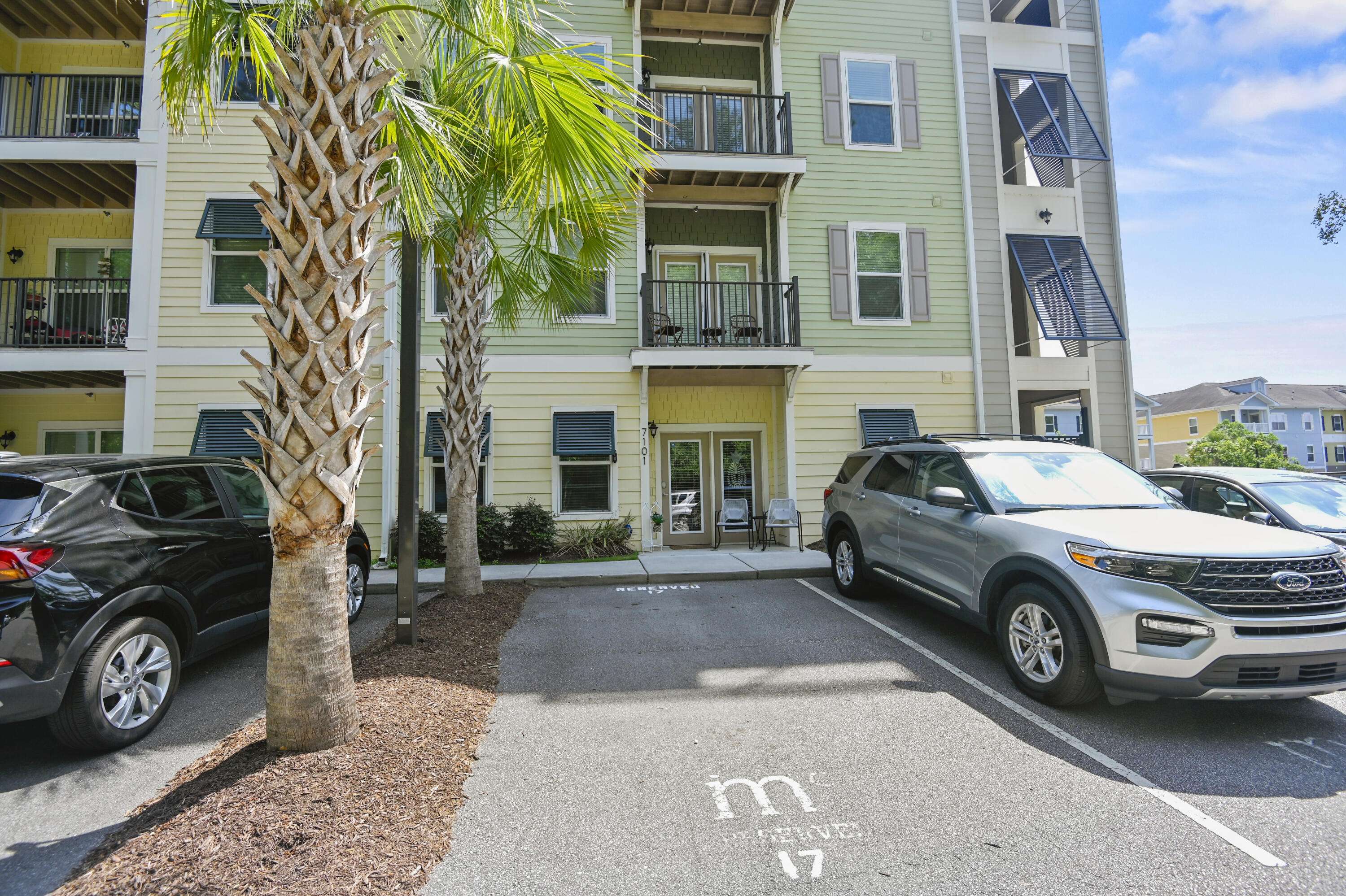 Hanahan, SC 29410,7101 Bowen Corner Ave