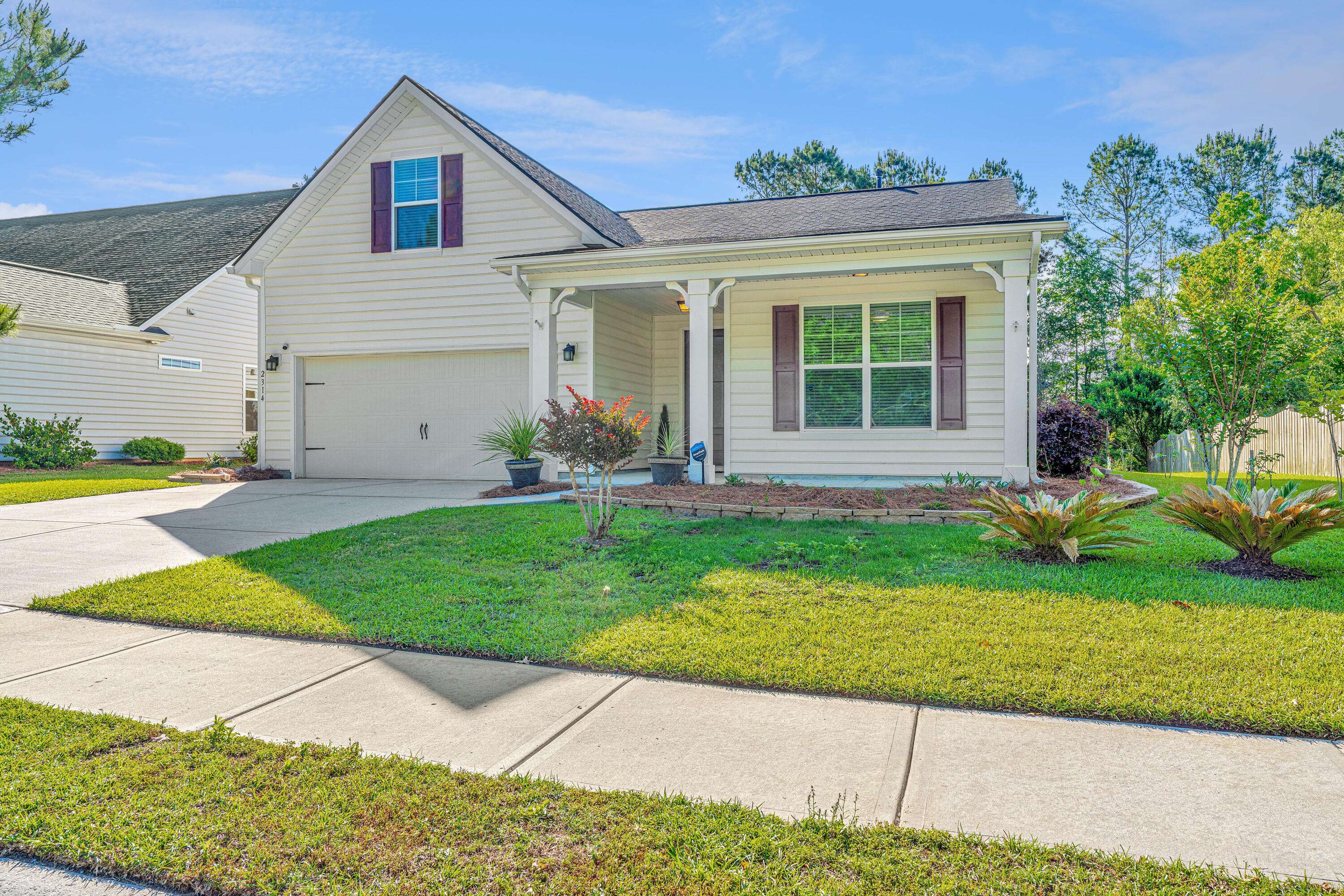 Summerville, SC 29483,2314 Hummingbird Ln
