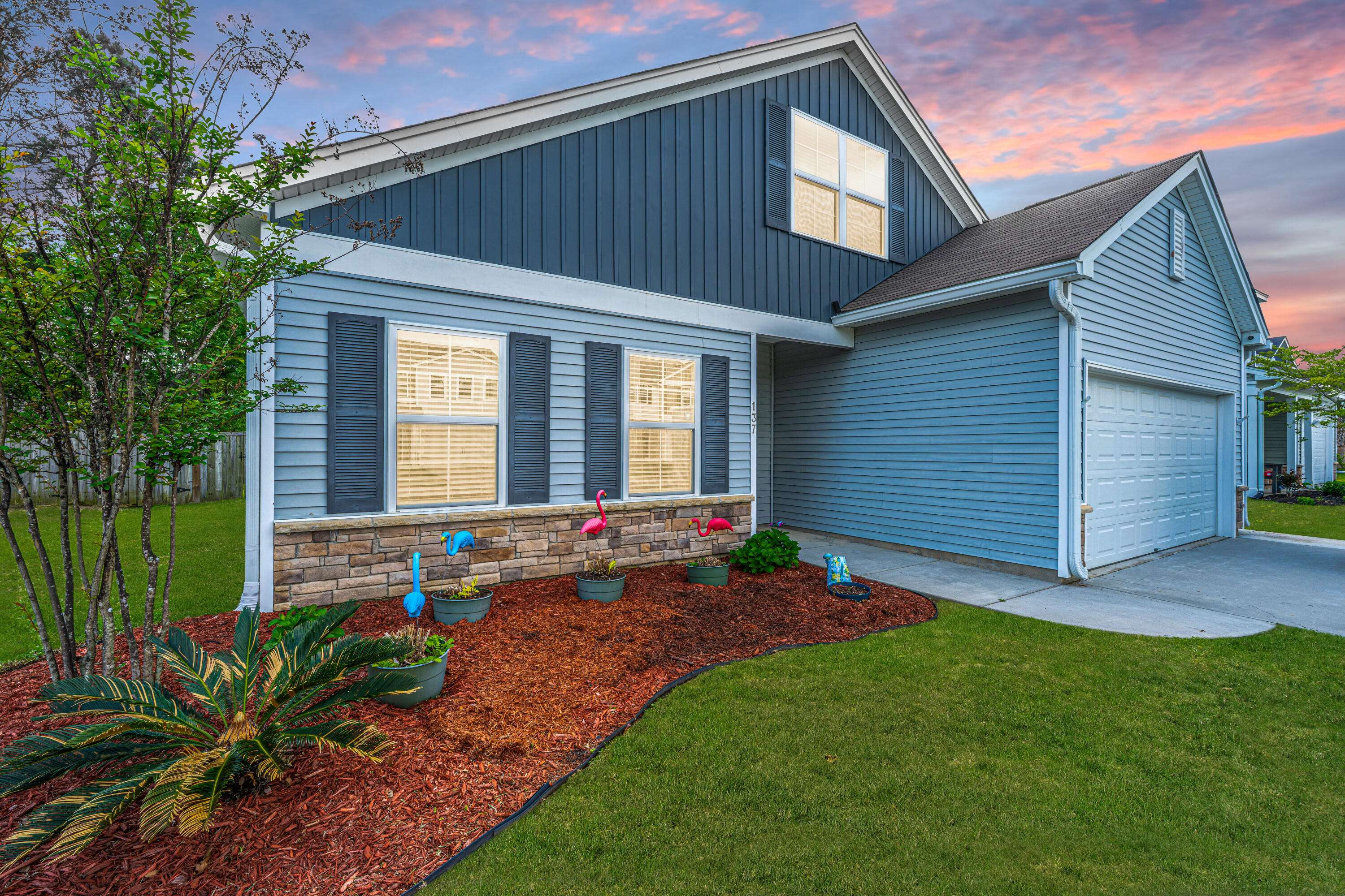 Summerville, SC 29486,137 Clydesdale Cir