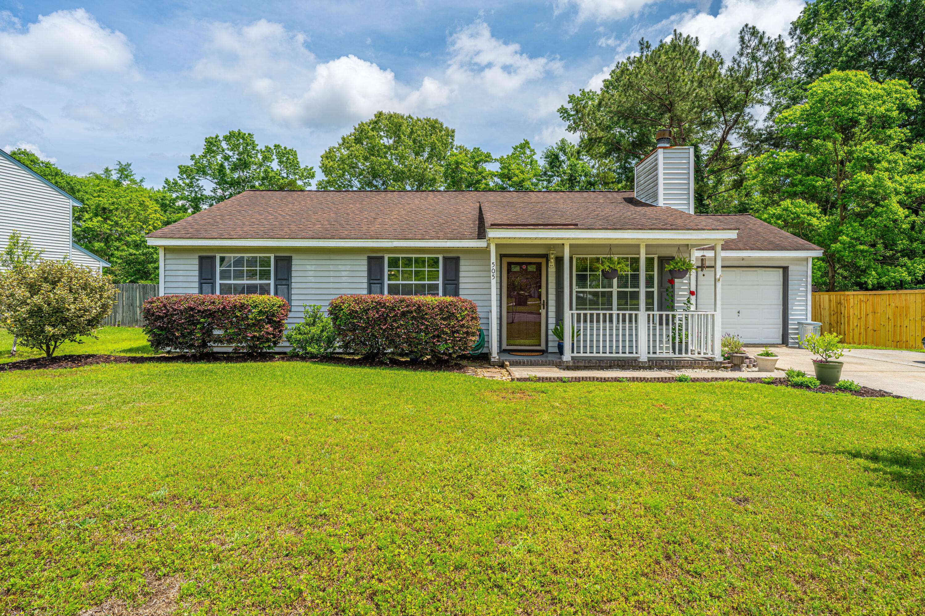 North Charleston, SC 29418,505 Laurel Ridge Rd