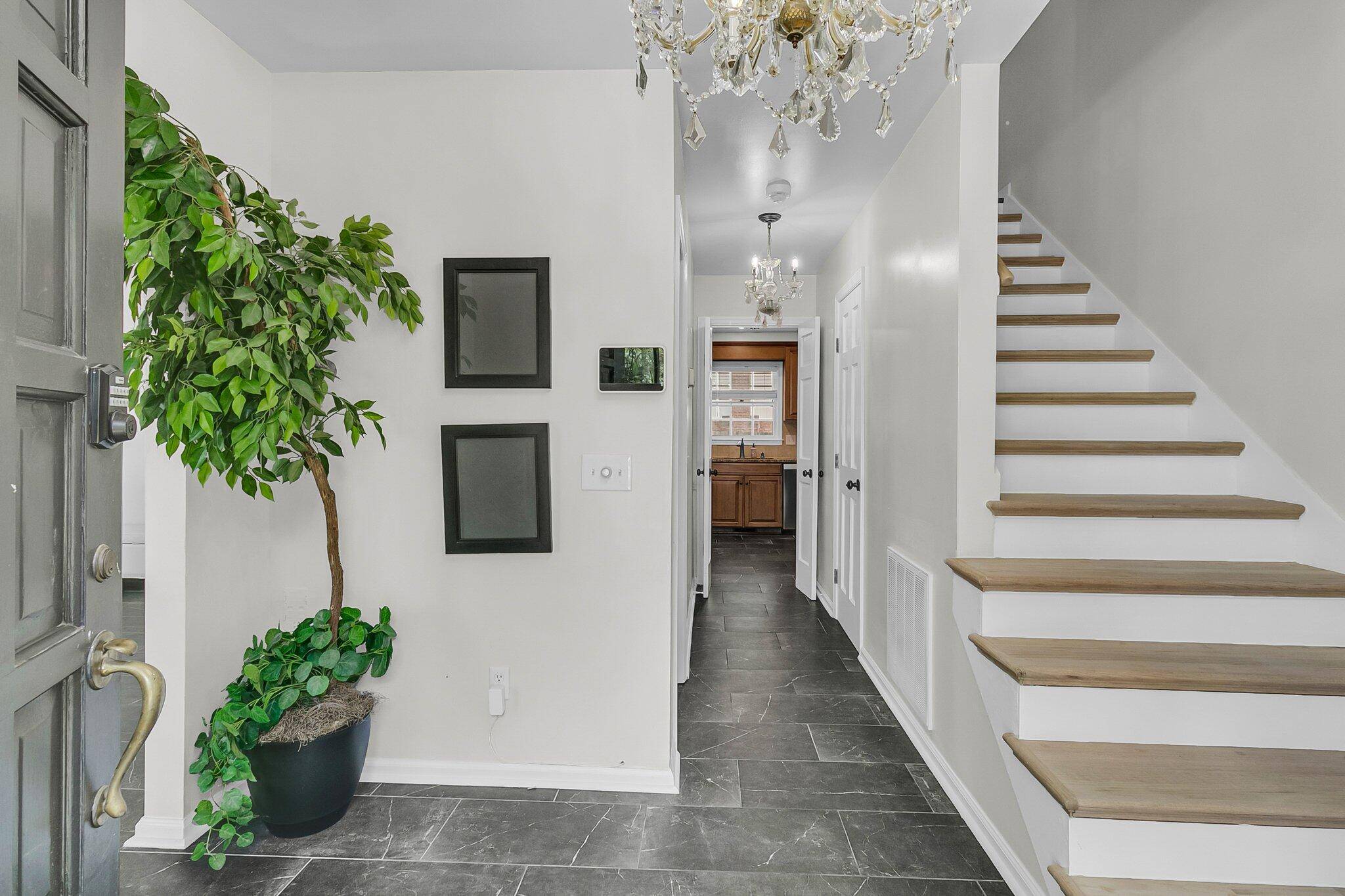 Summerville, SC 29485,615 Fairington Dr