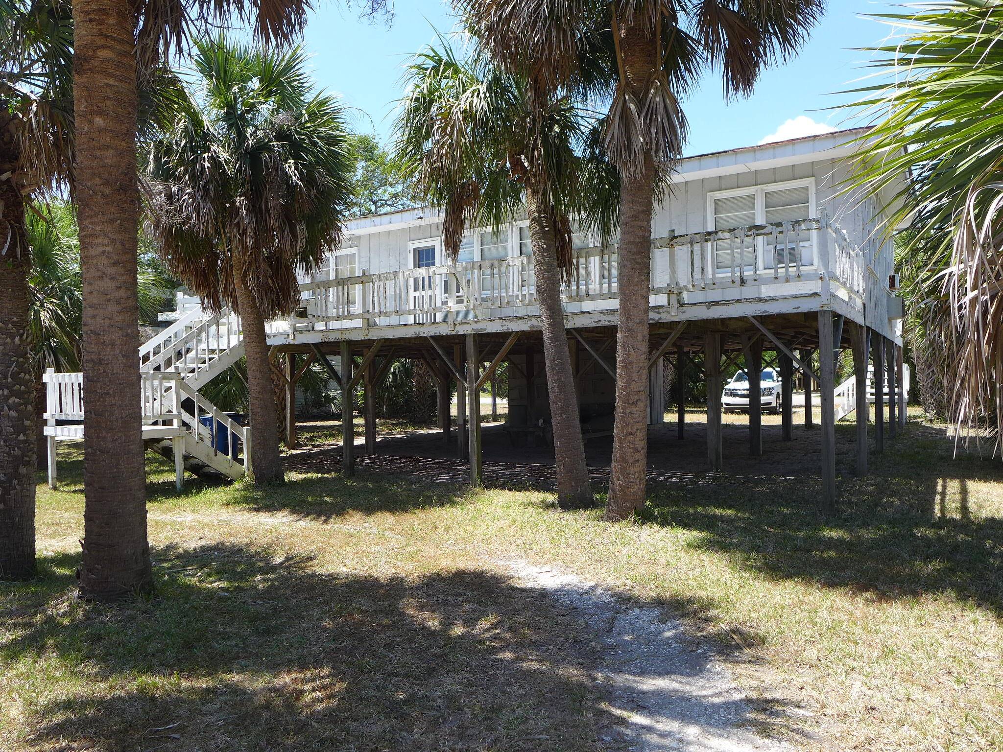 Edisto Island, SC 29438,2604 Palmetto Blvd