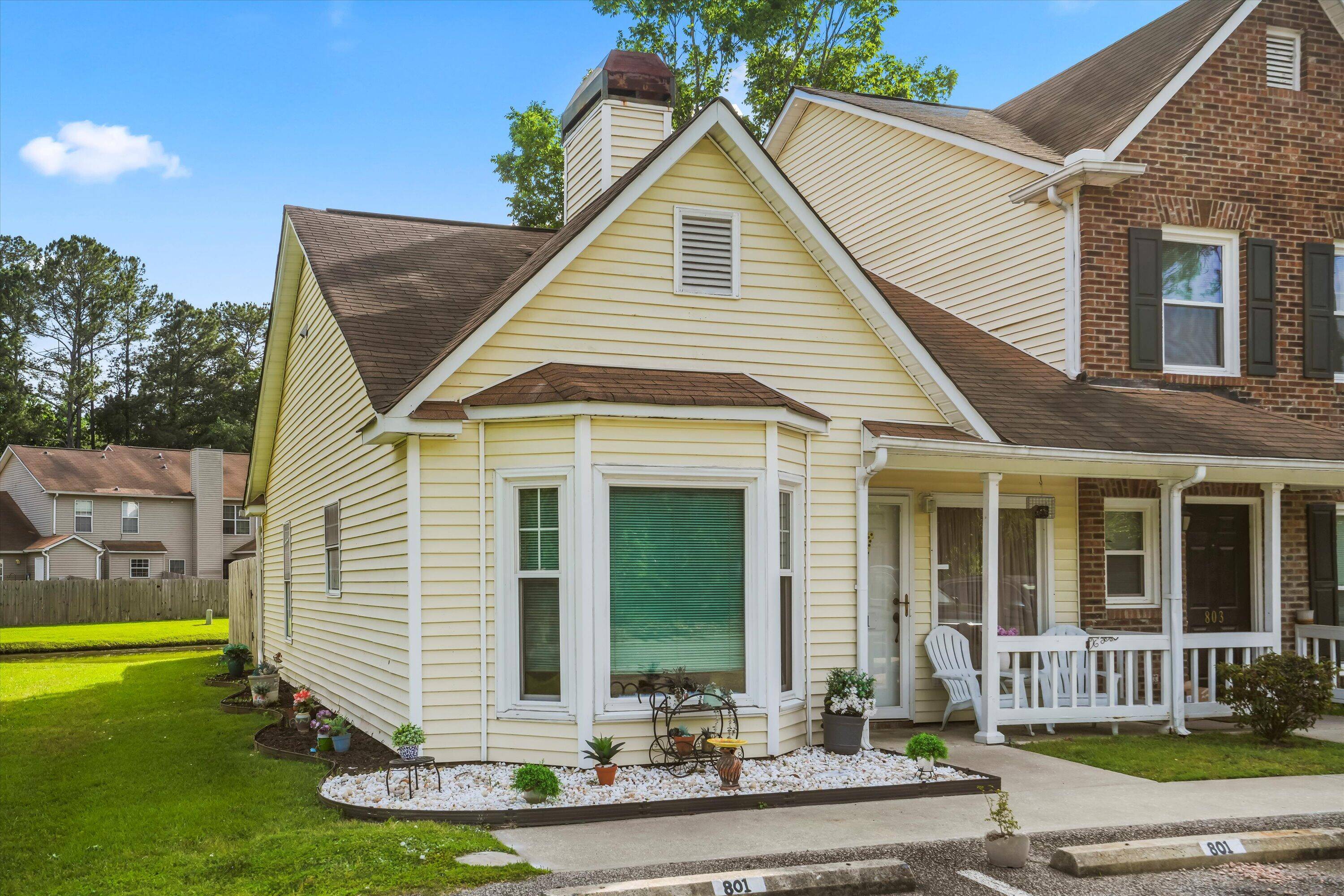 Summerville, SC 29485,801 Reserve Way