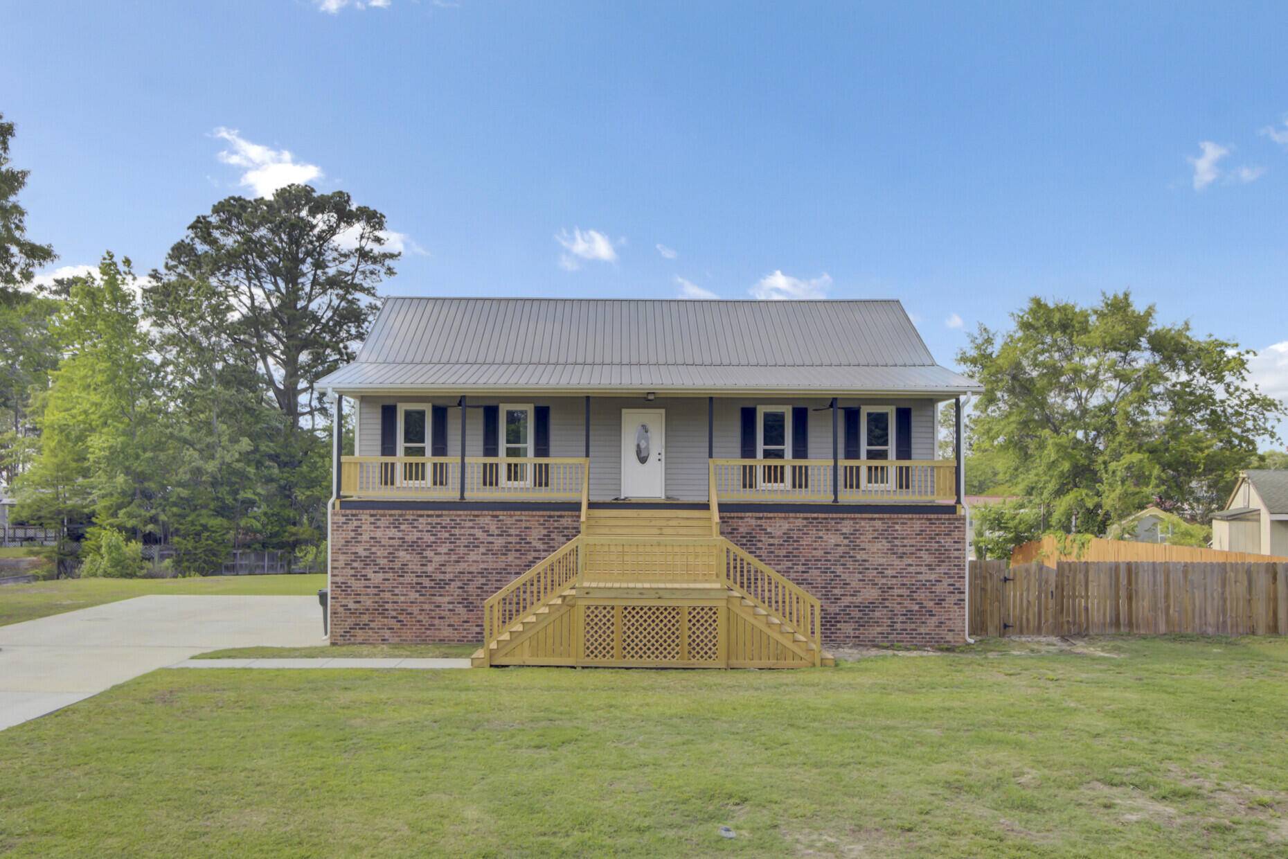 Bonneau, SC 29431,108 Mourning Dove Dr