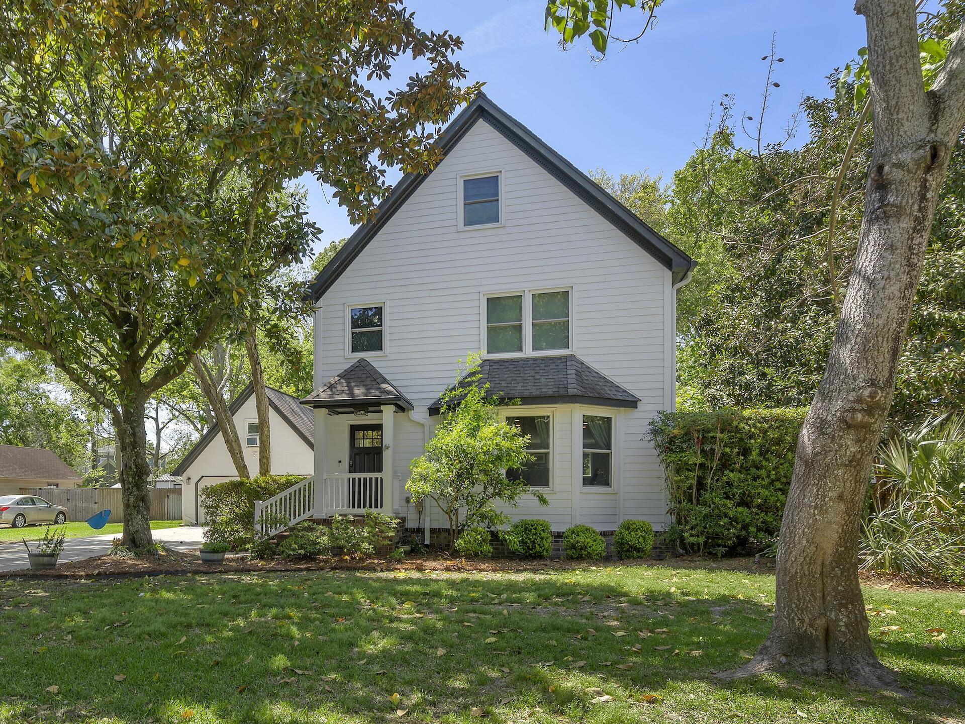 James Island, SC 29412,699 Castle Pinckney Dr