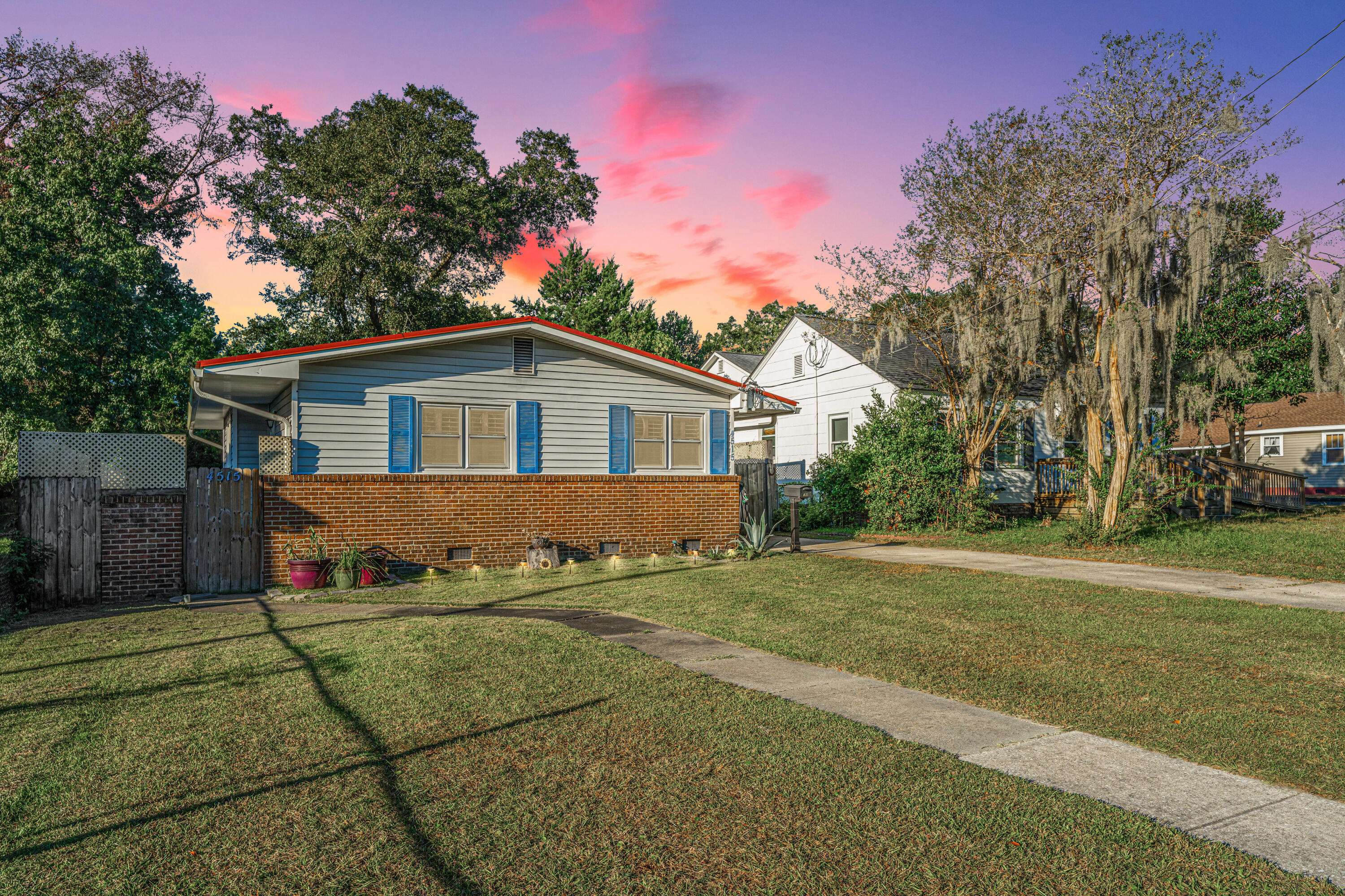 North Charleston, SC 29405,4515 Holmes Ave
