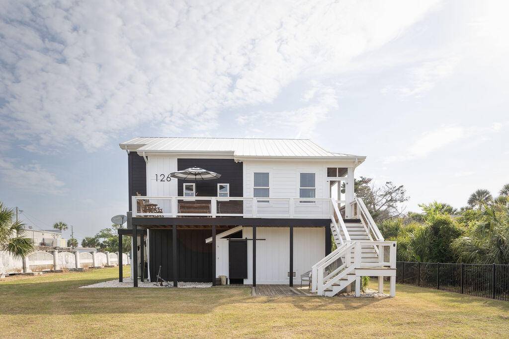 Edisto Beach, SC 29438,126-C Jungle Rd