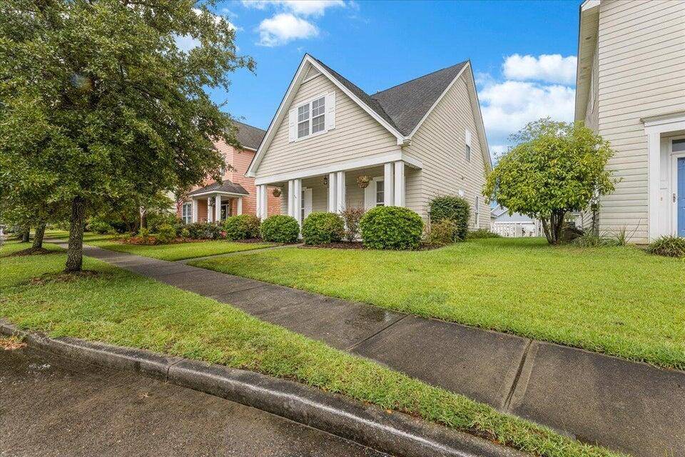 Summerville, SC 29483,217 Trillium Ave