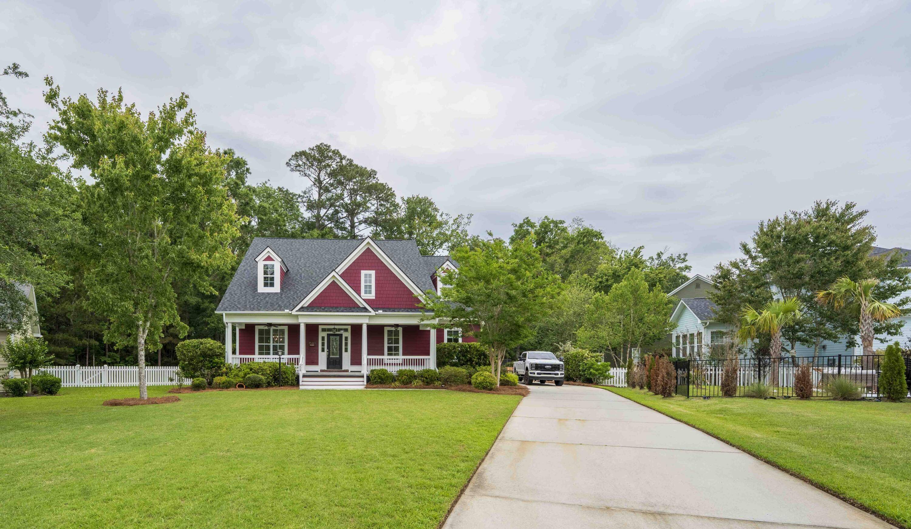 Summerville, SC 29485,208 Molasses Mill Ct