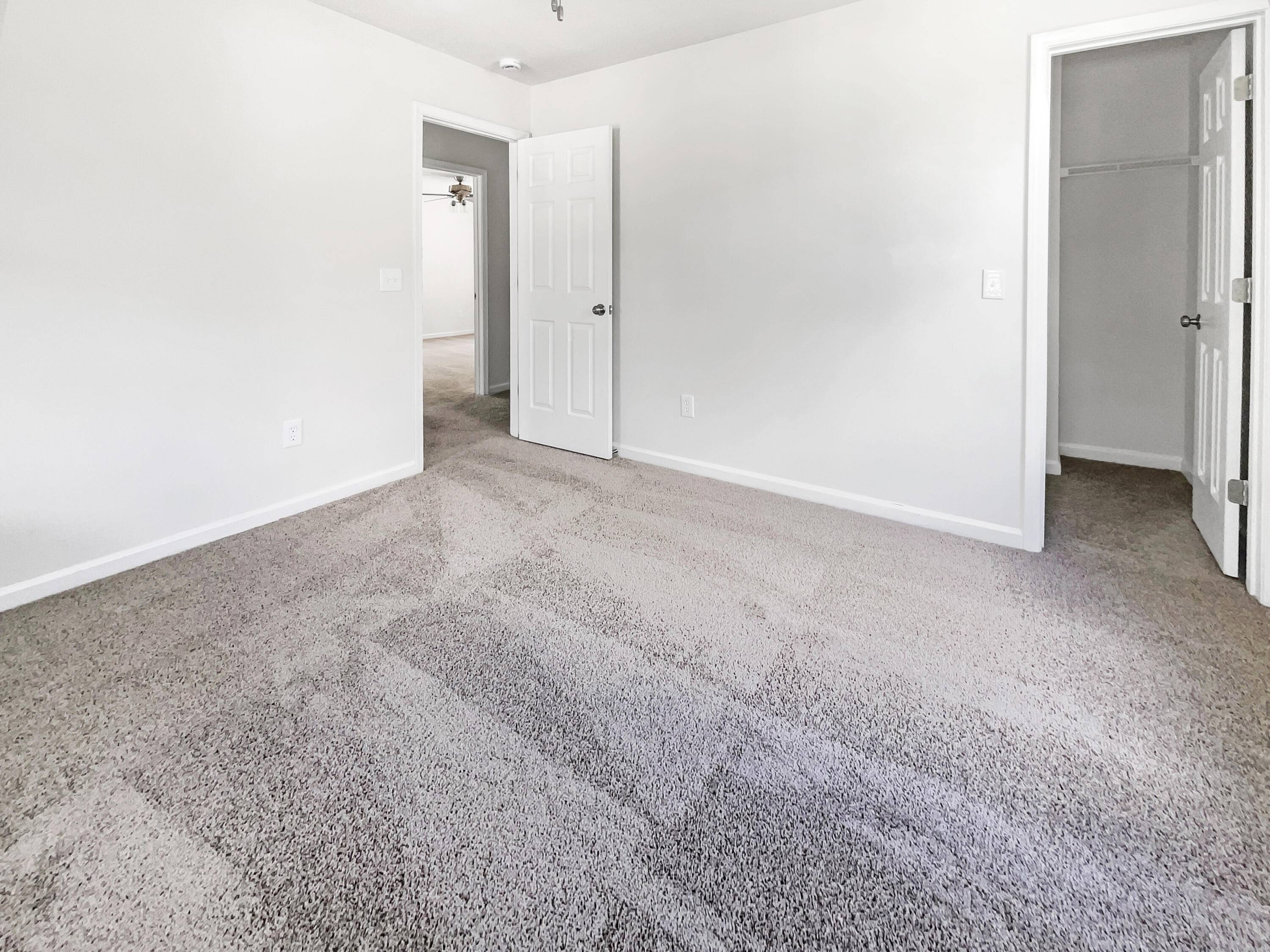Summerville, SC 29483,529 Delafield Dr #529