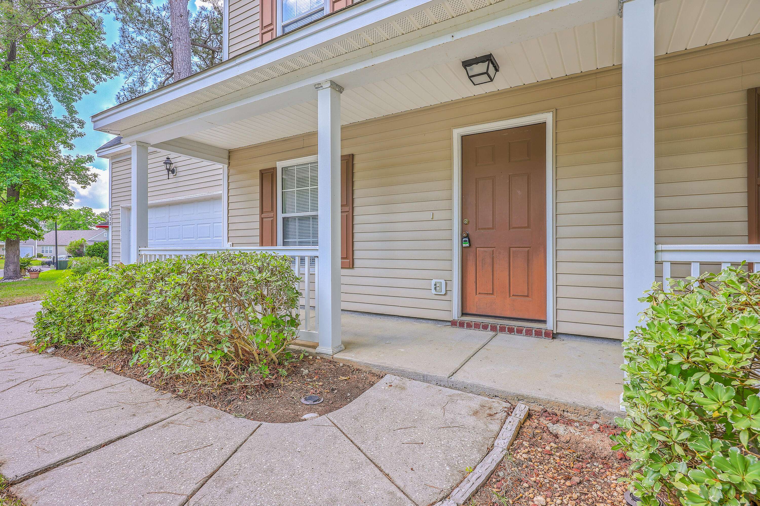 North Charleston, SC 29406,8632 Madelyn St