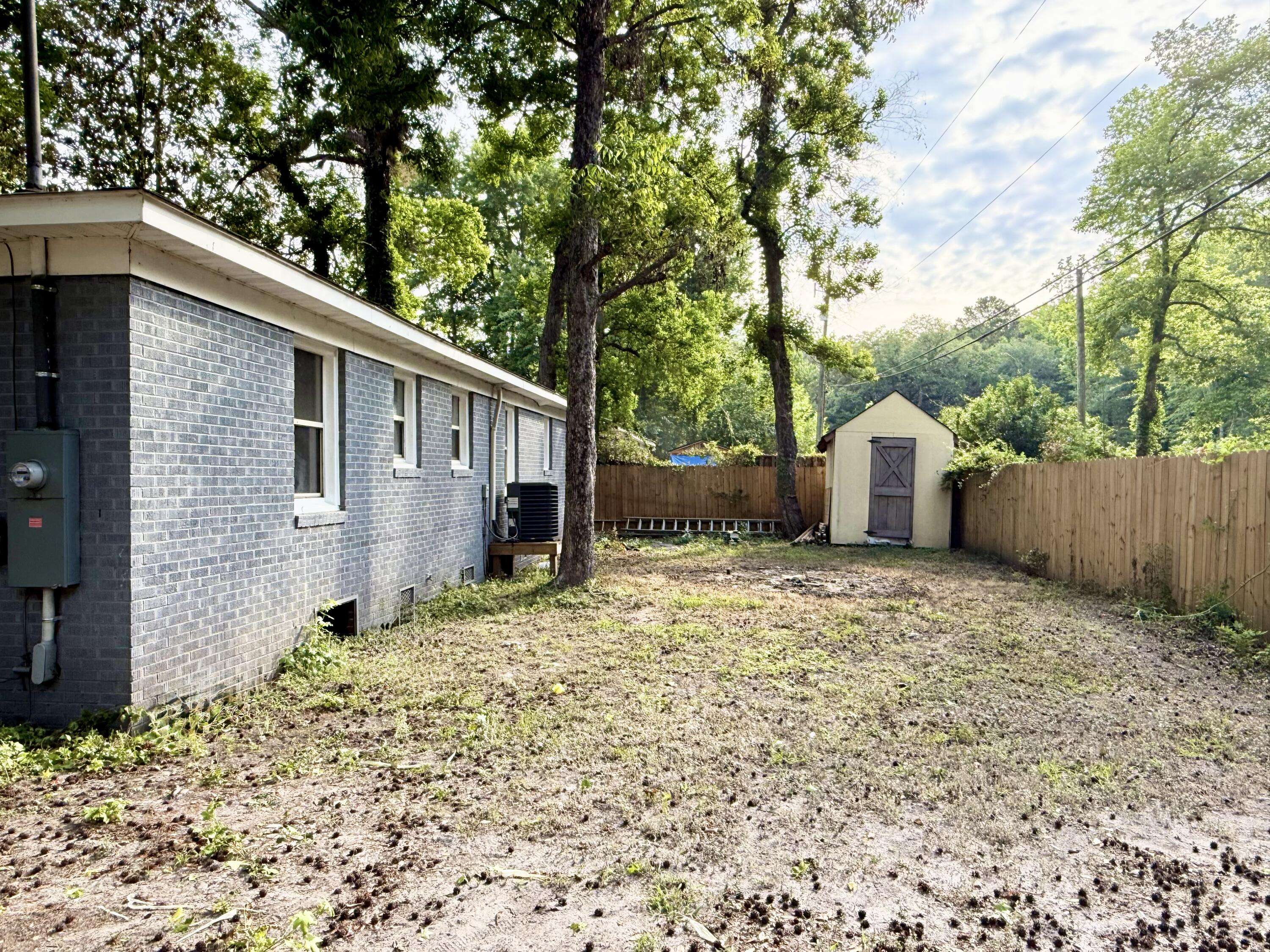 Walterboro, SC 29488,354 Deloach Ave