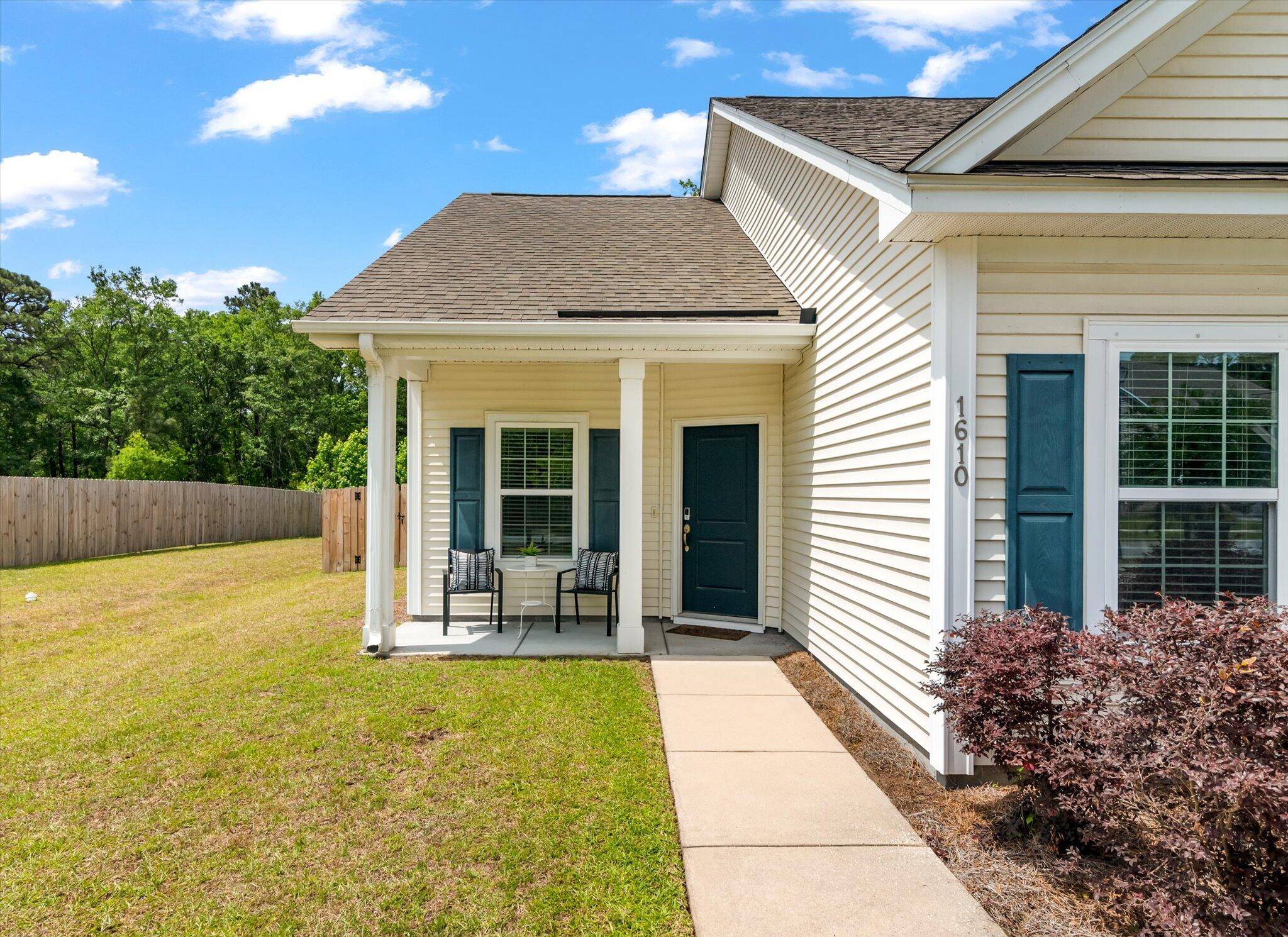Johns Island, SC 29455,1610 Fishbone Dr