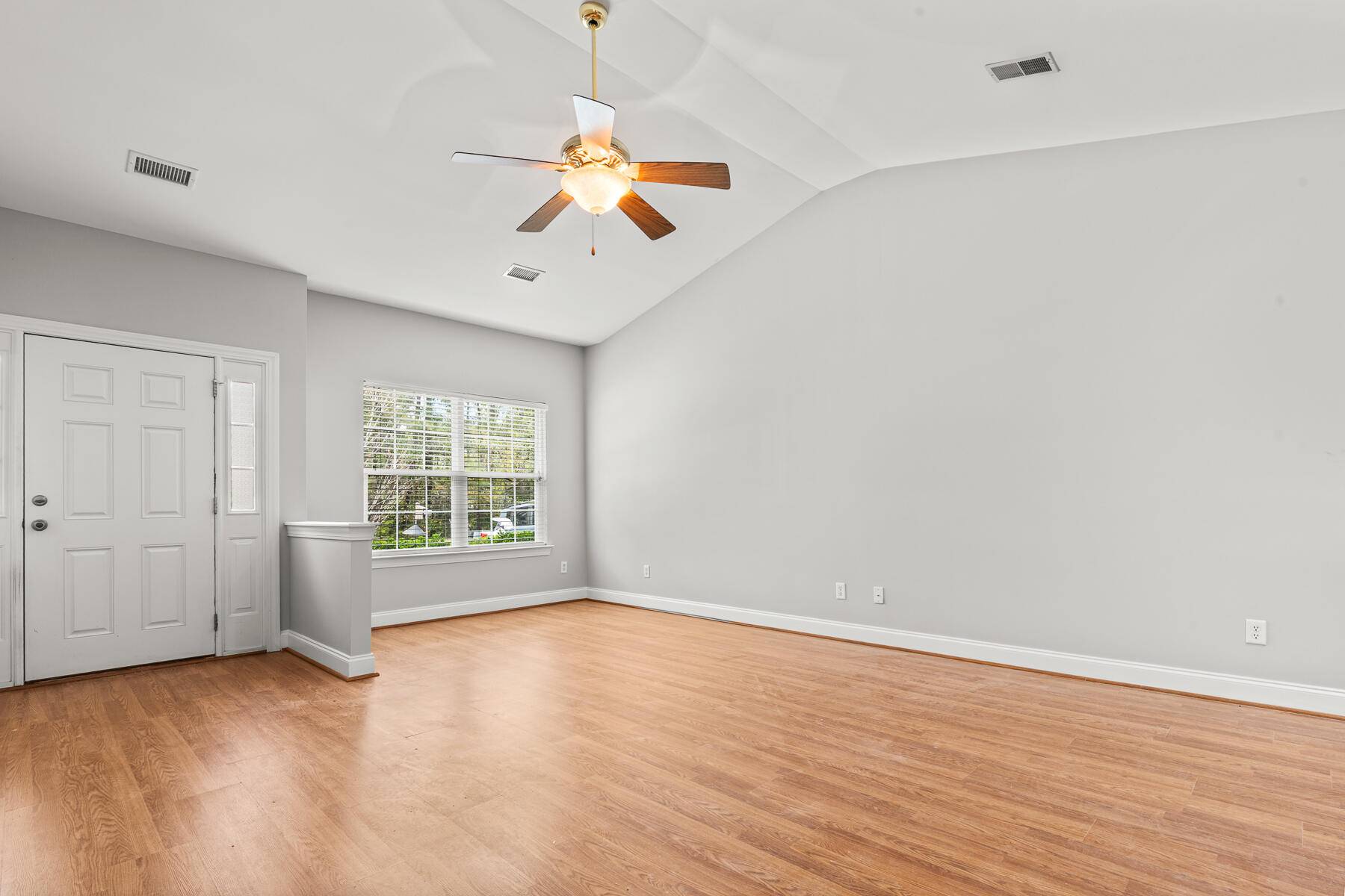 Summerville, SC 29485,133 Manning Ct