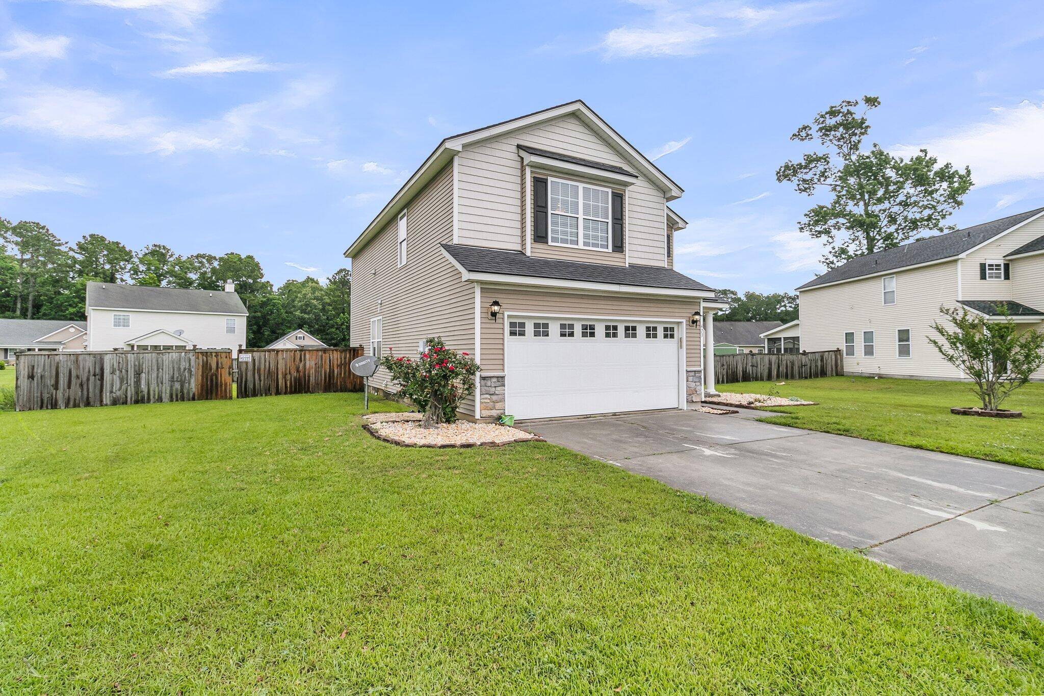 Goose Creek, SC 29445,423 Watershed Dr