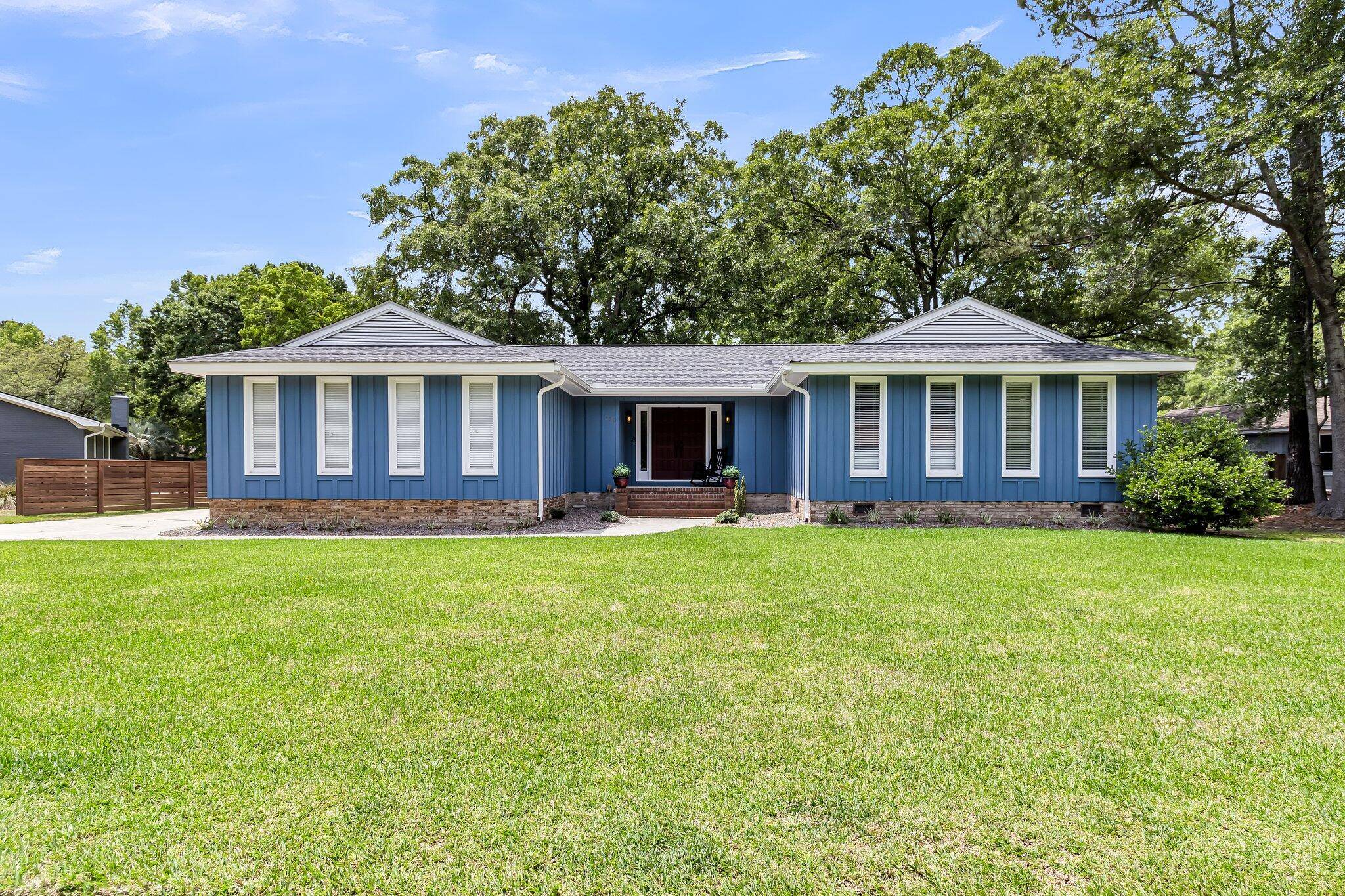 Mount Pleasant, SC 29464,809 O'Sullivan Dr