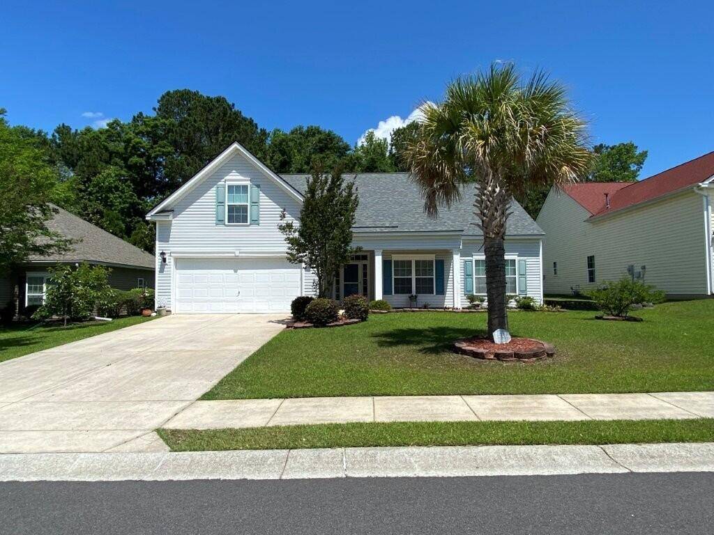 Hanahan, SC 29410,7517 Whispering Oak Dr