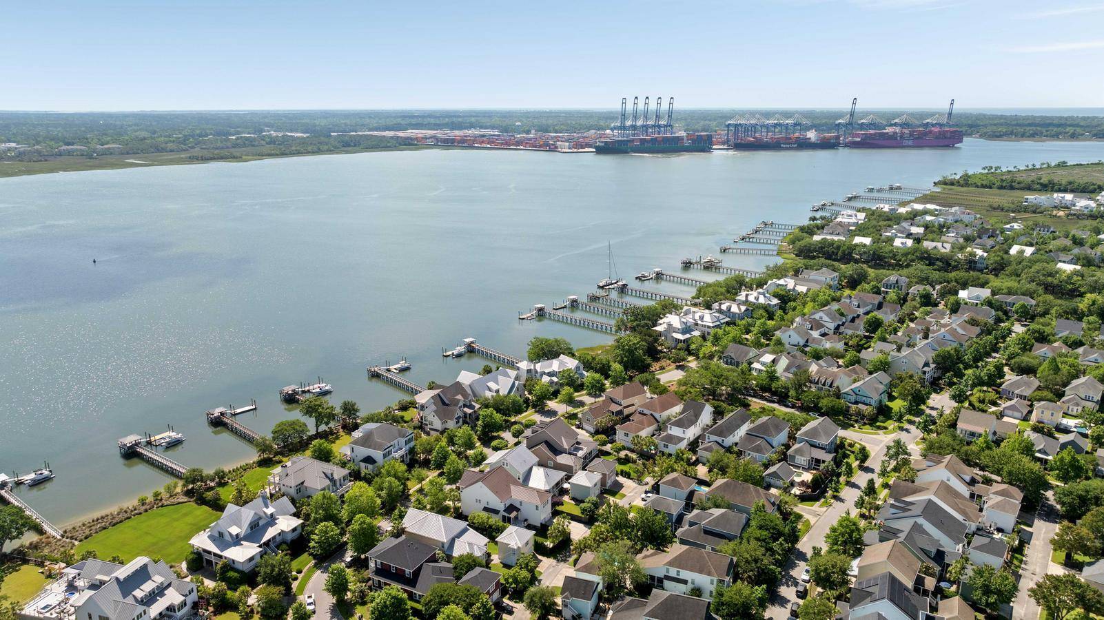 Charleston, SC 29492,1527 Wando View St