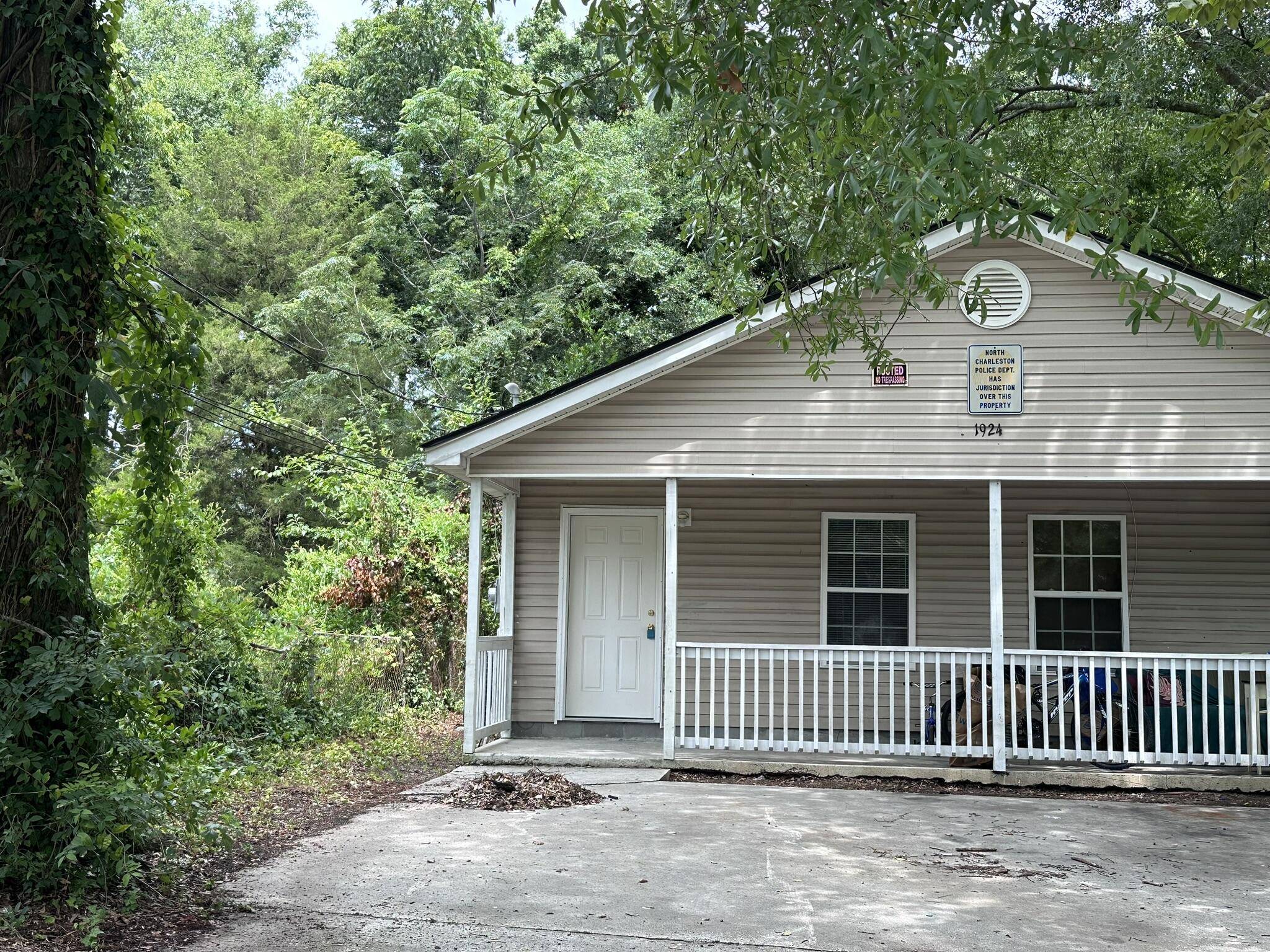North Charleston, SC 29405,1924 Baxter St