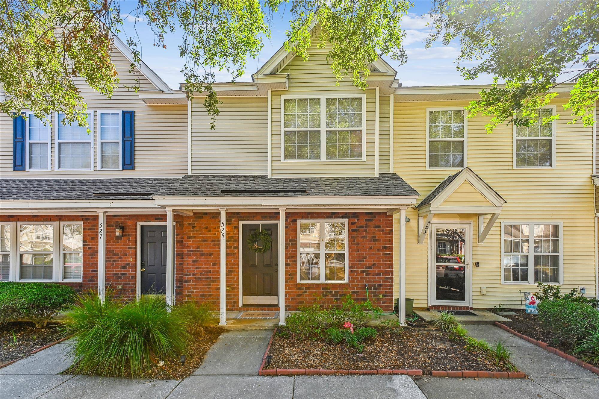 Wando, SC 29492,525 Tayrn Dr