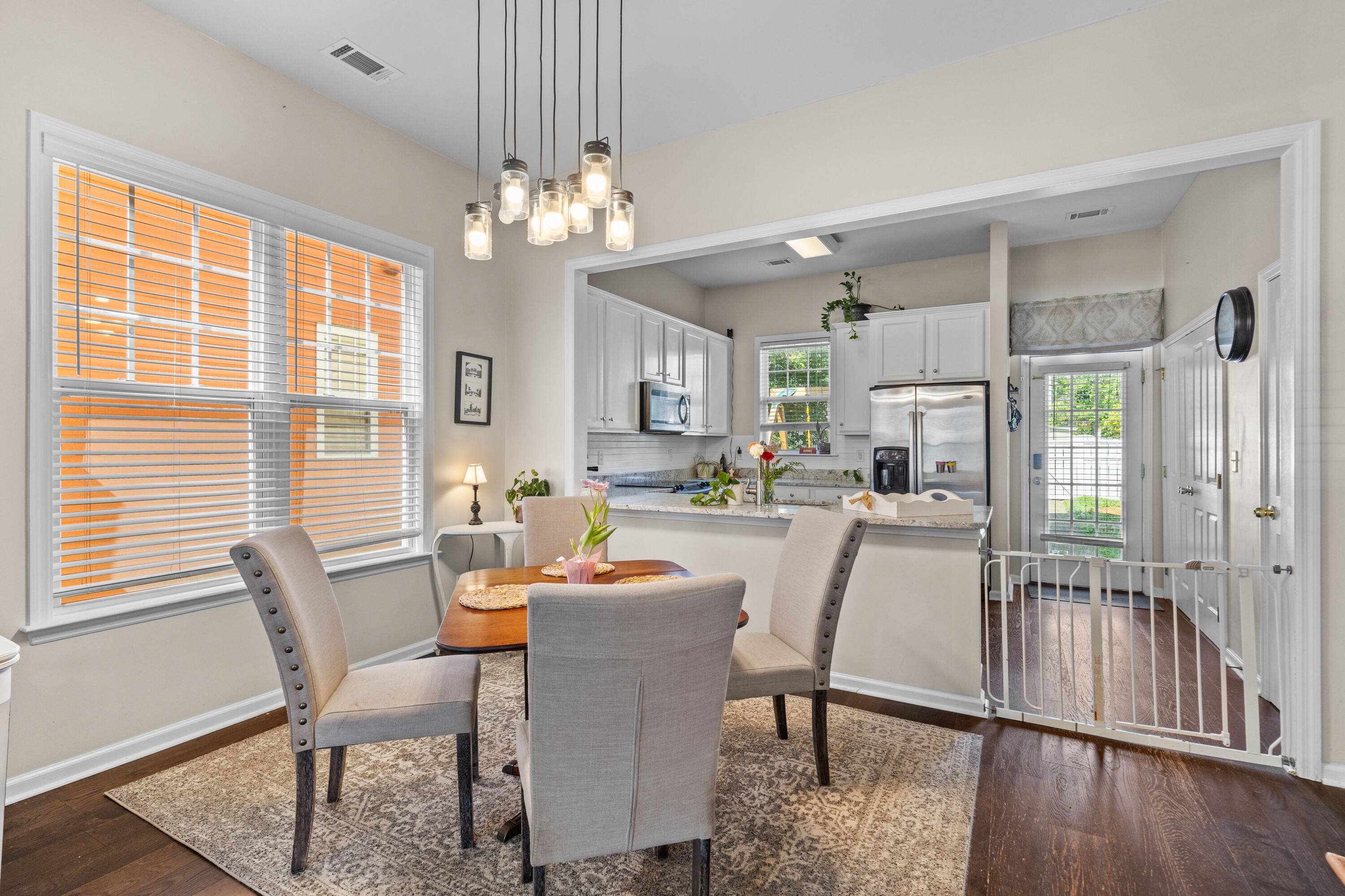 Summerville, SC 29483,104 Hyacinth St