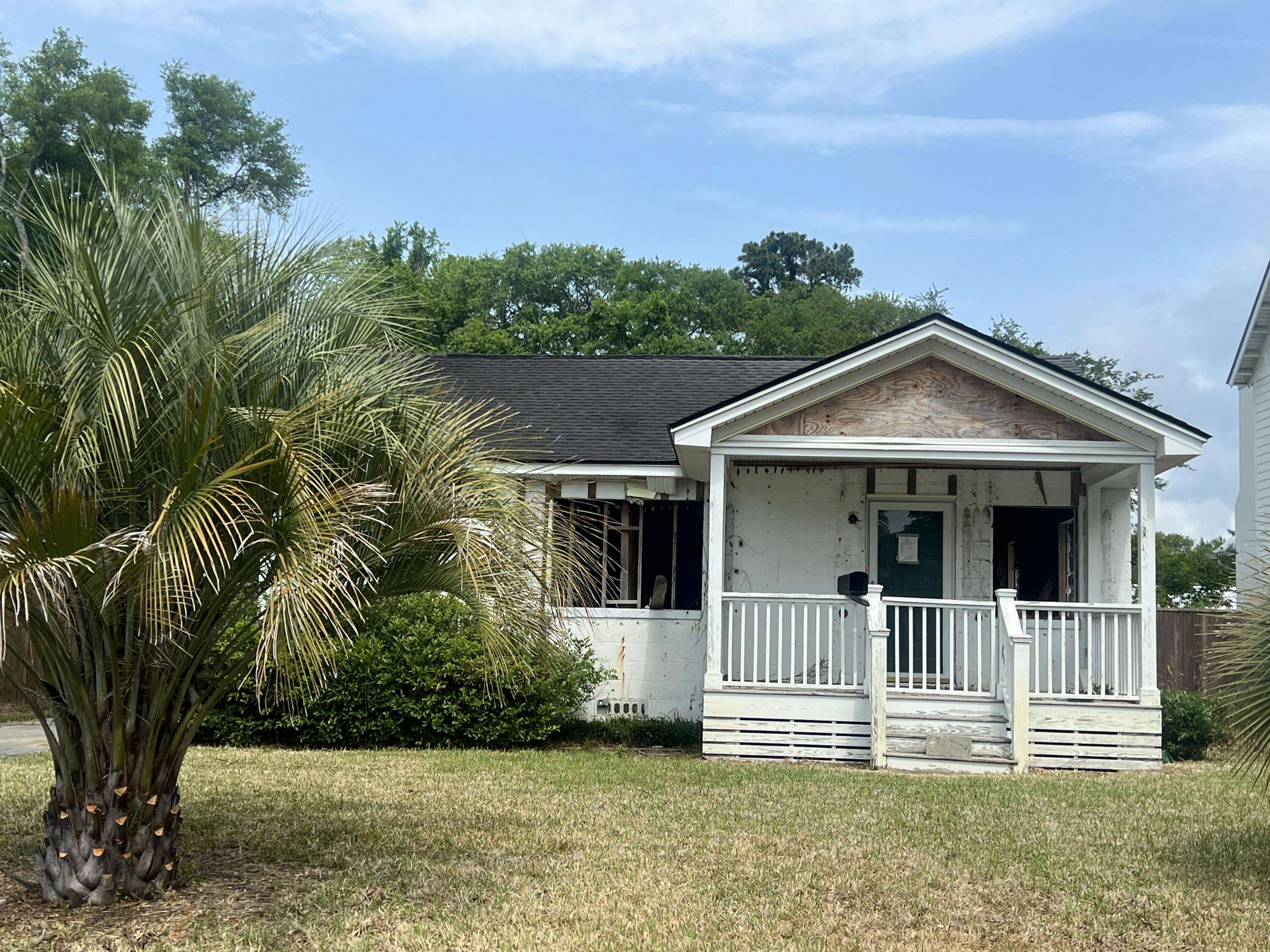 Mount Pleasant, SC 29464,650 Atlantic St