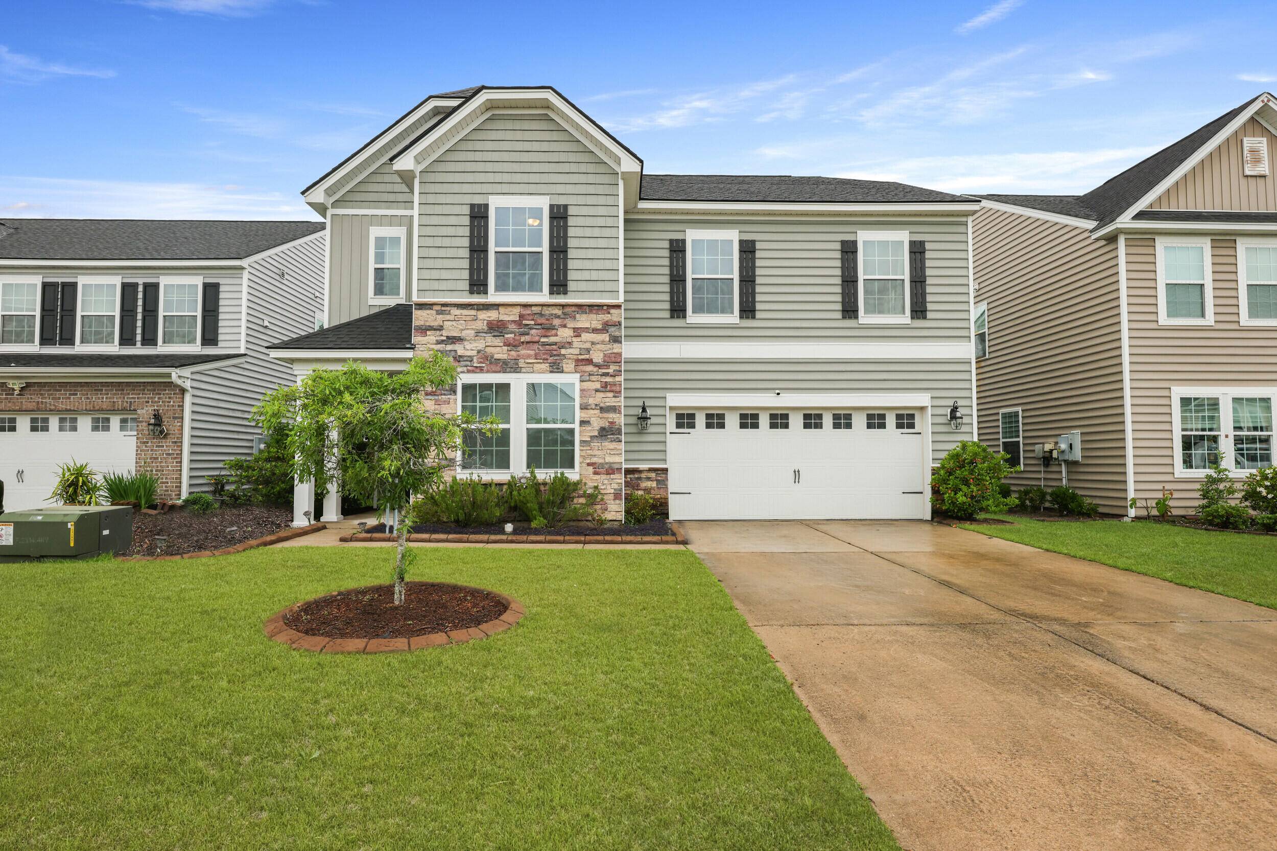 Moncks Corner, SC 29461,700 Silver Moss Dr