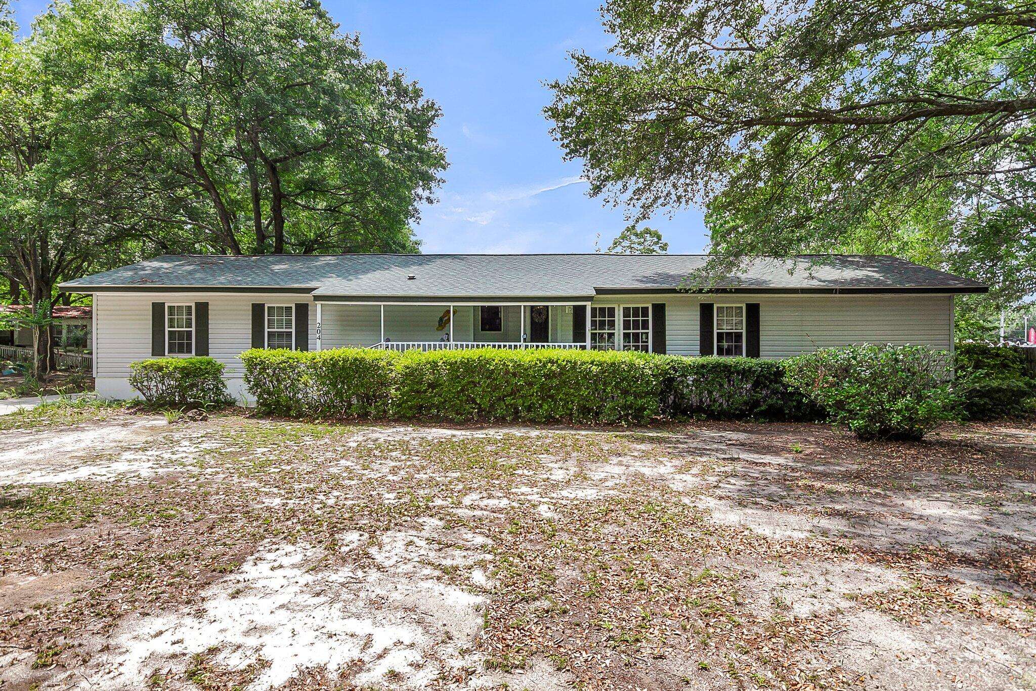 Moncks Corner, SC 29461,204 W Poplar Branch Dr