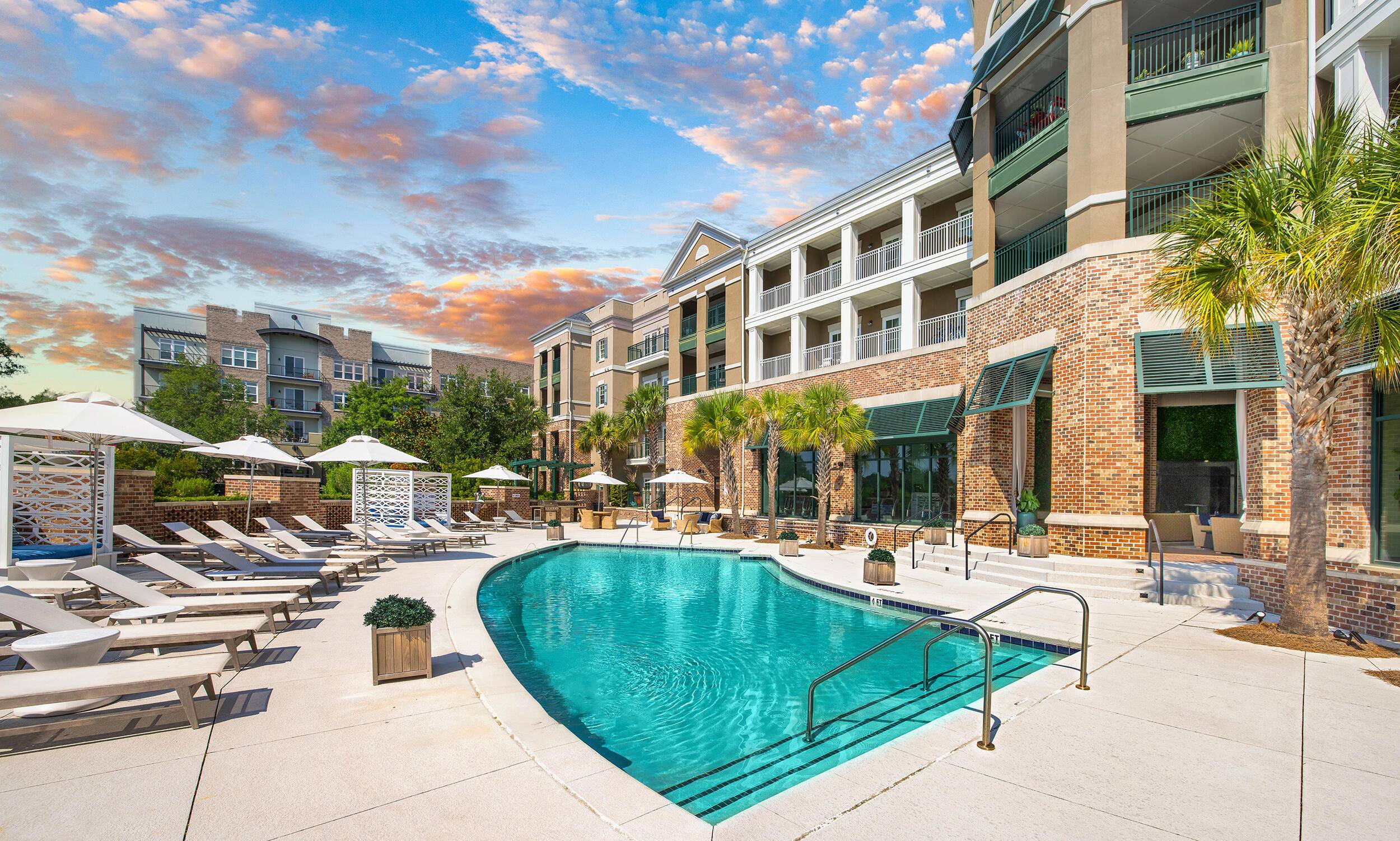 Charleston, SC 29492,211 River Landing Dr #Gadsen
