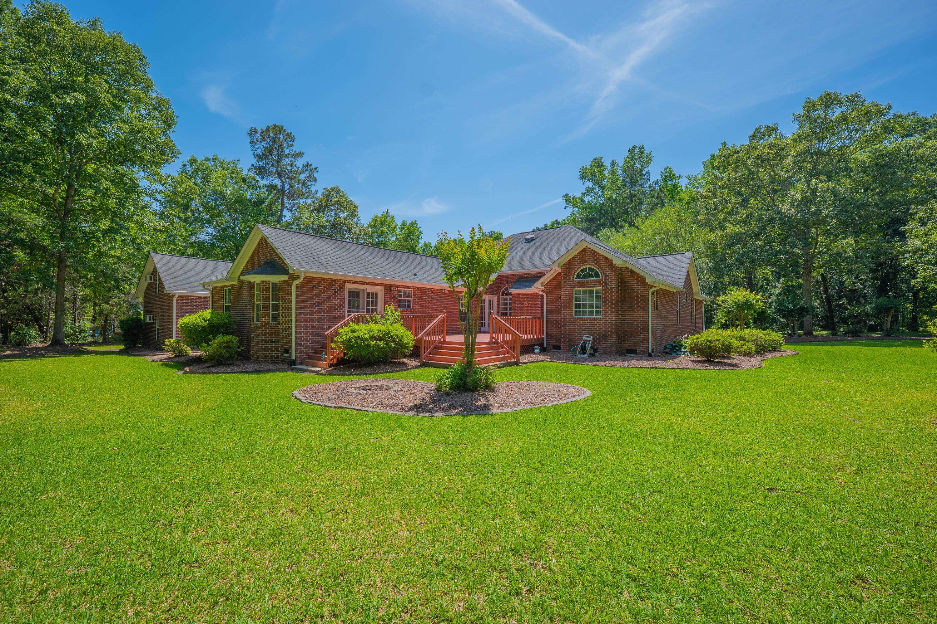 Summerville, SC 29485,121 Arrowridge Ct