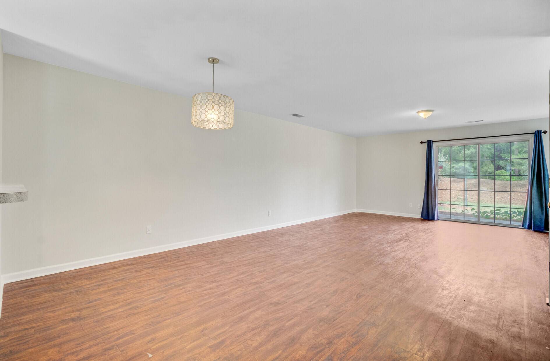 Summerville, SC 29485,9010 Maple Grove Dr