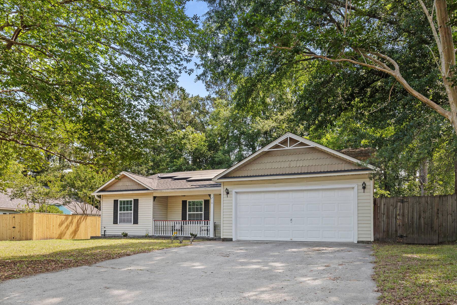 Summerville, SC 29483,210 Basswood Ave