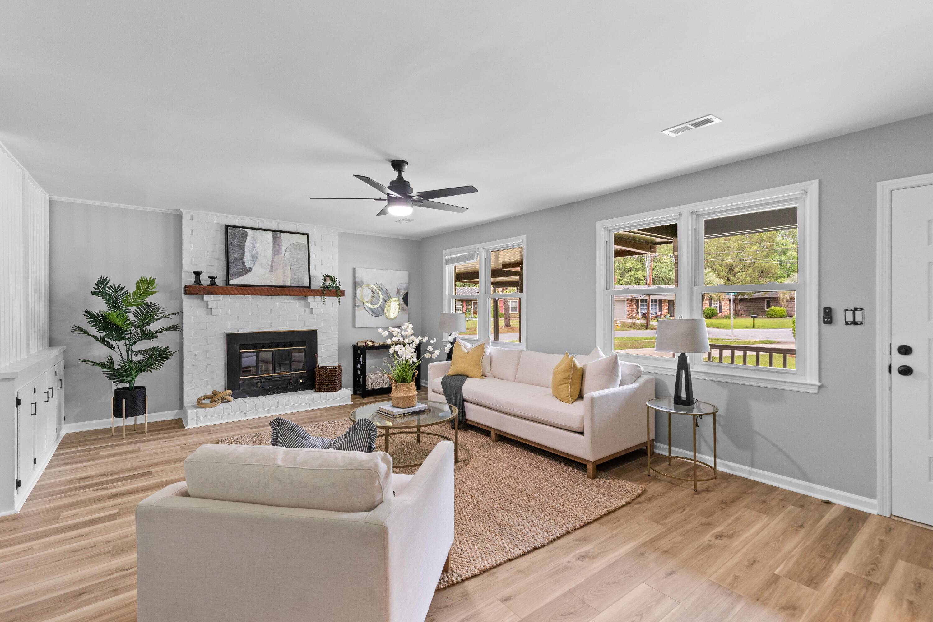 North Charleston, SC 29418,4965 Foxwood Dr