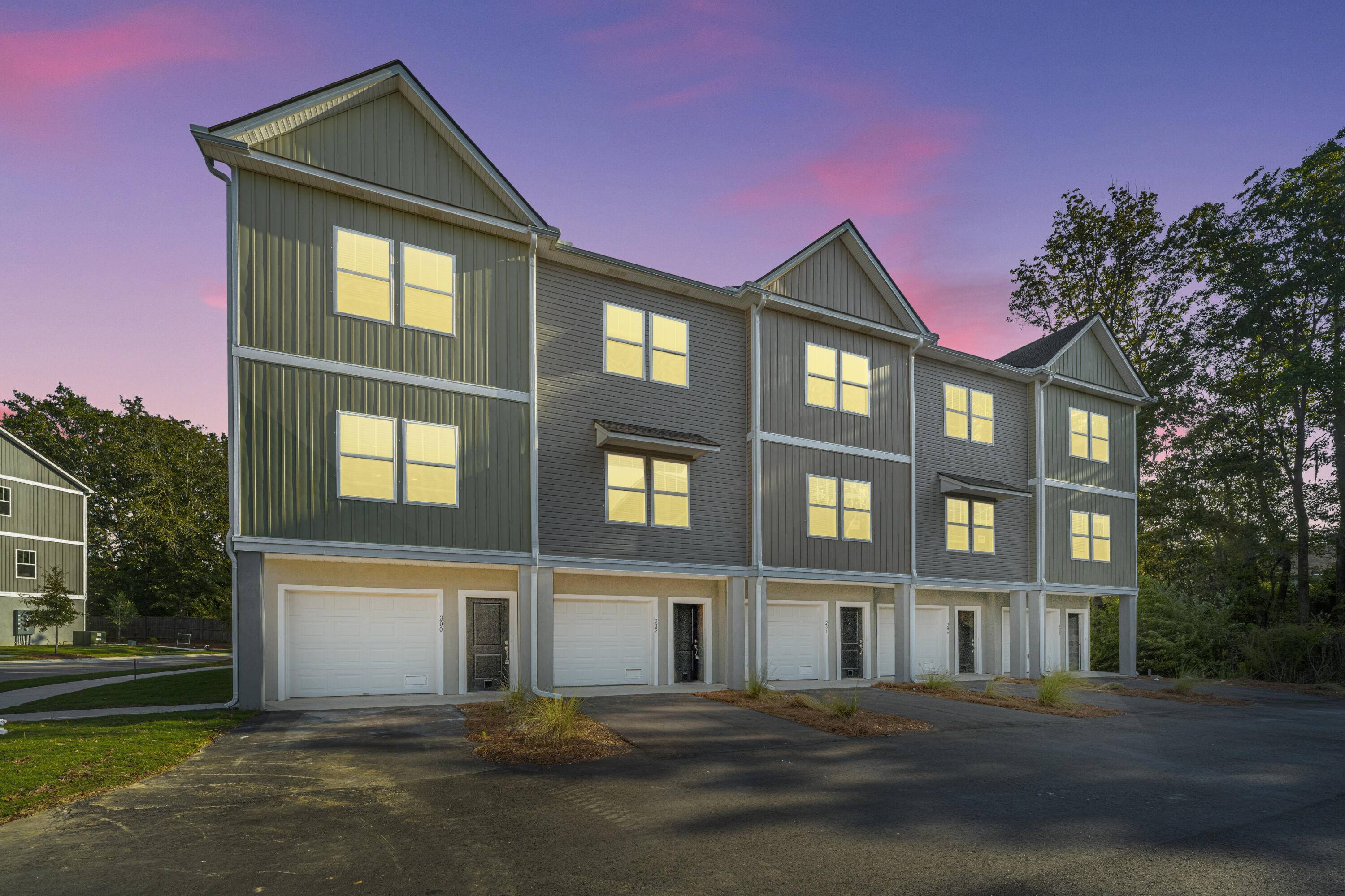 Charleston, SC 29414,217 Cache Ct