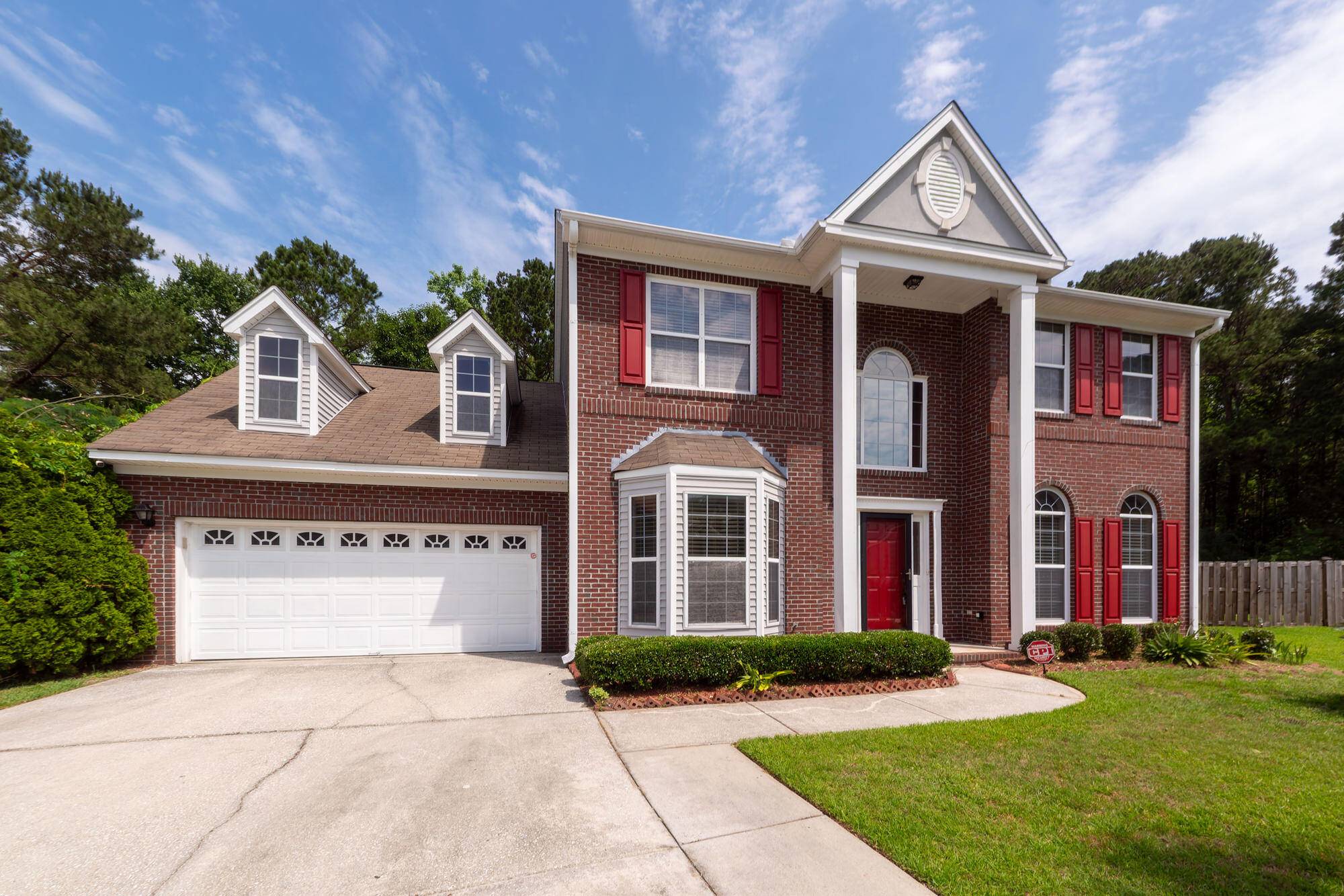 North Charleston, SC 29420,8522 Long Meadow Dr