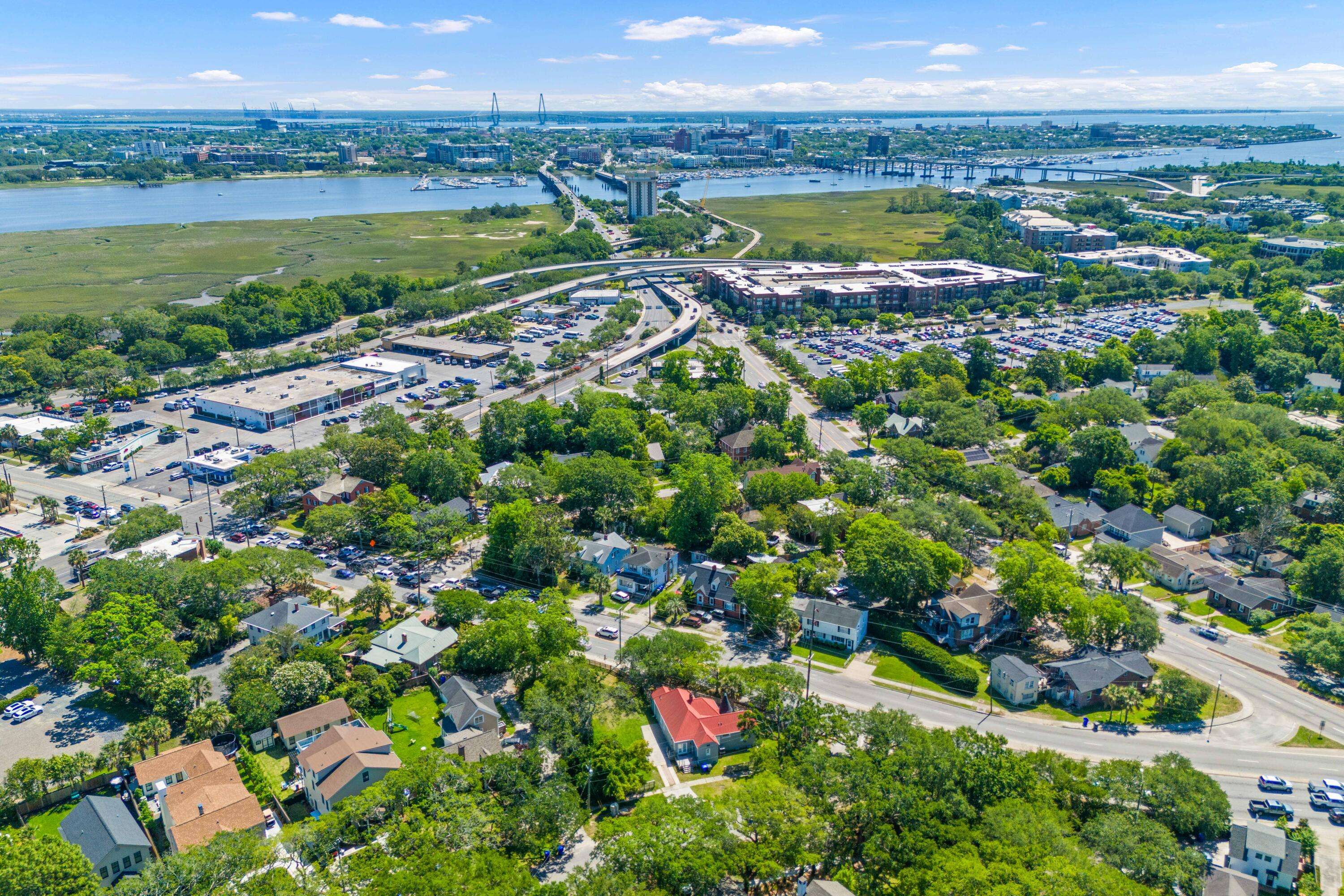 Charleston, SC 29407,7 Wesley Dr