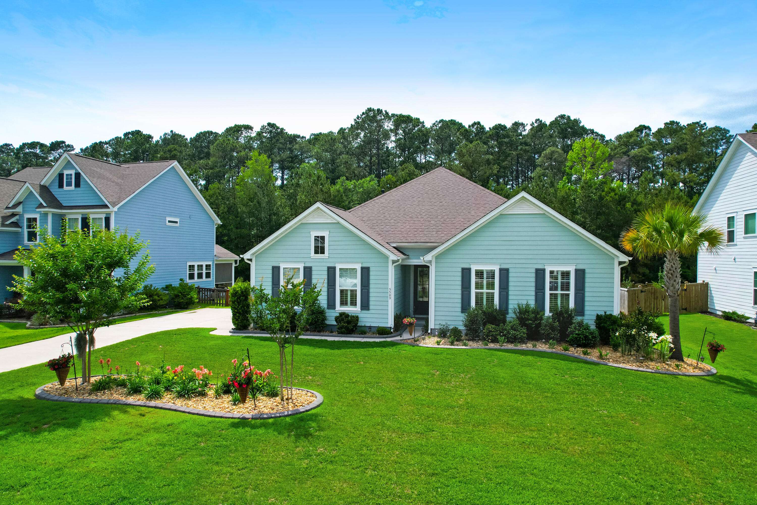 Summerville, SC 29483,5509 Alpine Dr