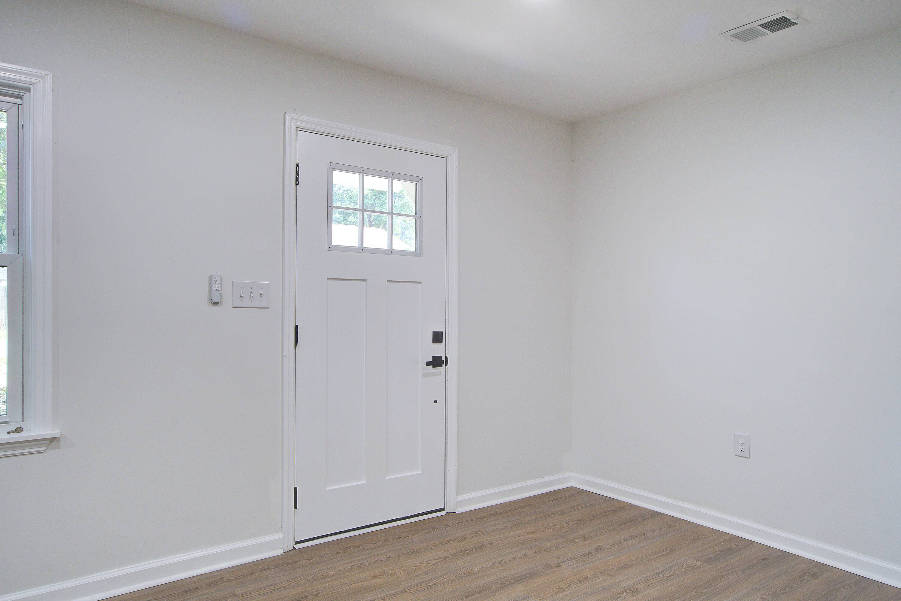 North Charleston, SC 29420,3231 Stonehaven Dr