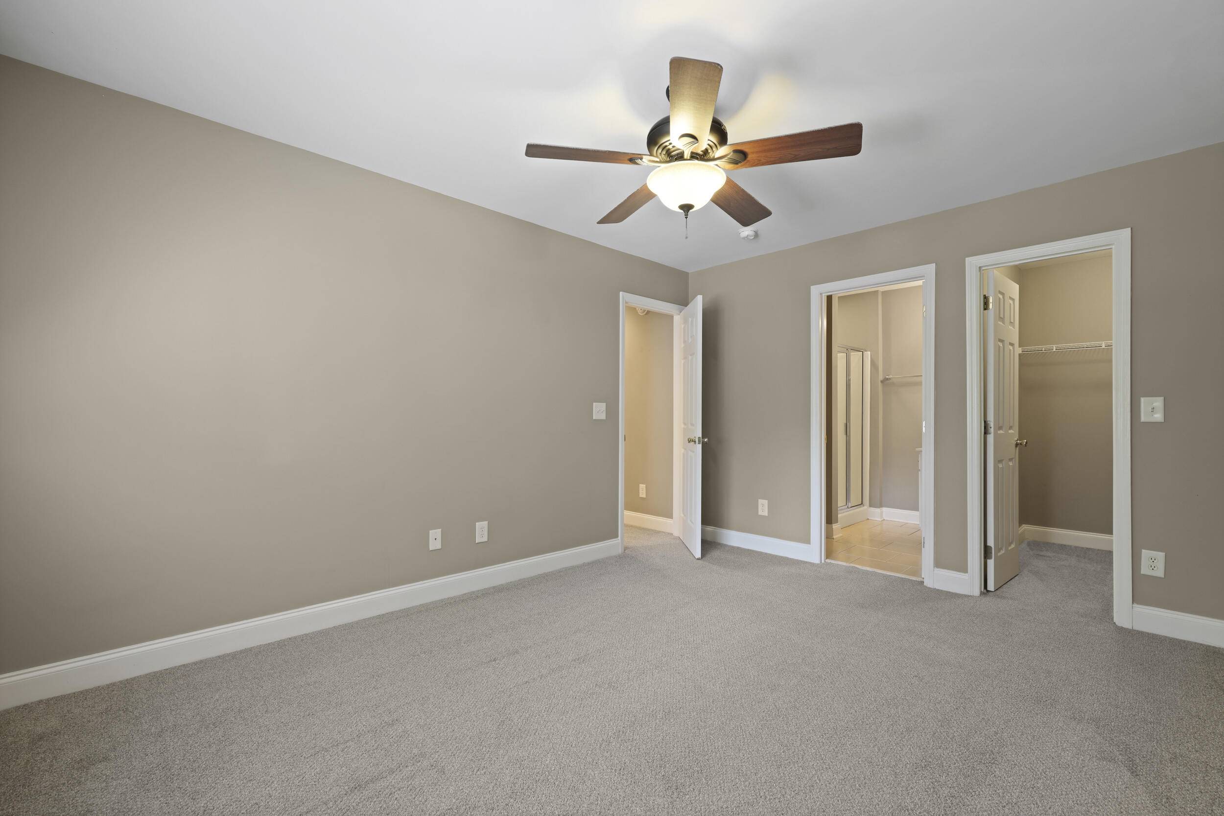 Charleston, SC 29414,940 E Estates Blvd #7-R