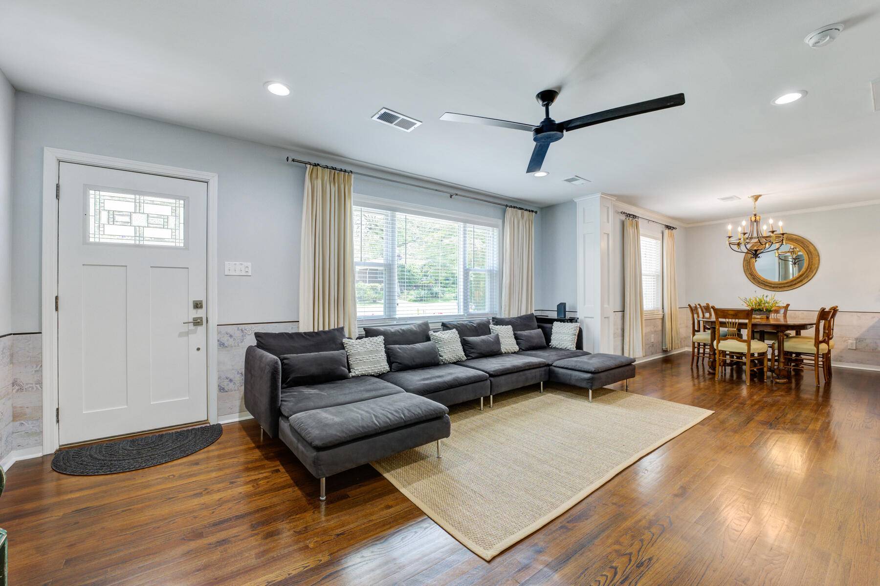 North Charleston, SC 29405,5043 Victoria Ave