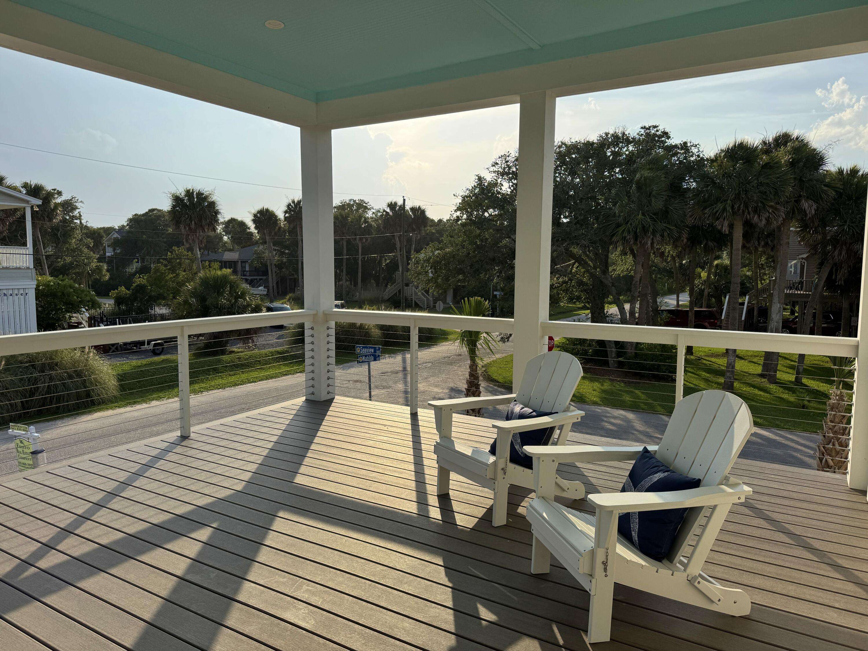 Edisto Beach, SC 29438,305 Matilda St
