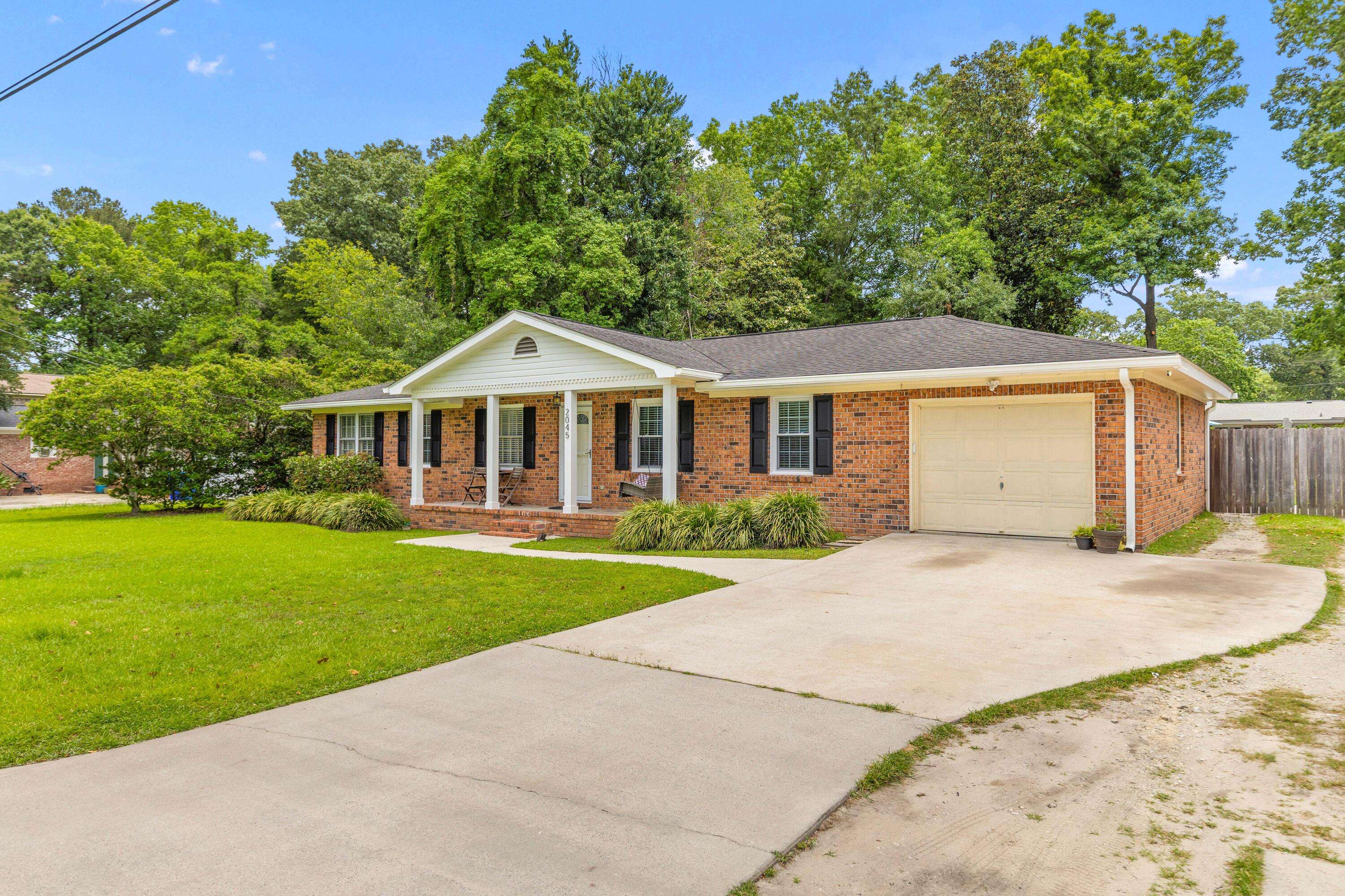 Charleston, SC 29414,2045 Vestry Dr