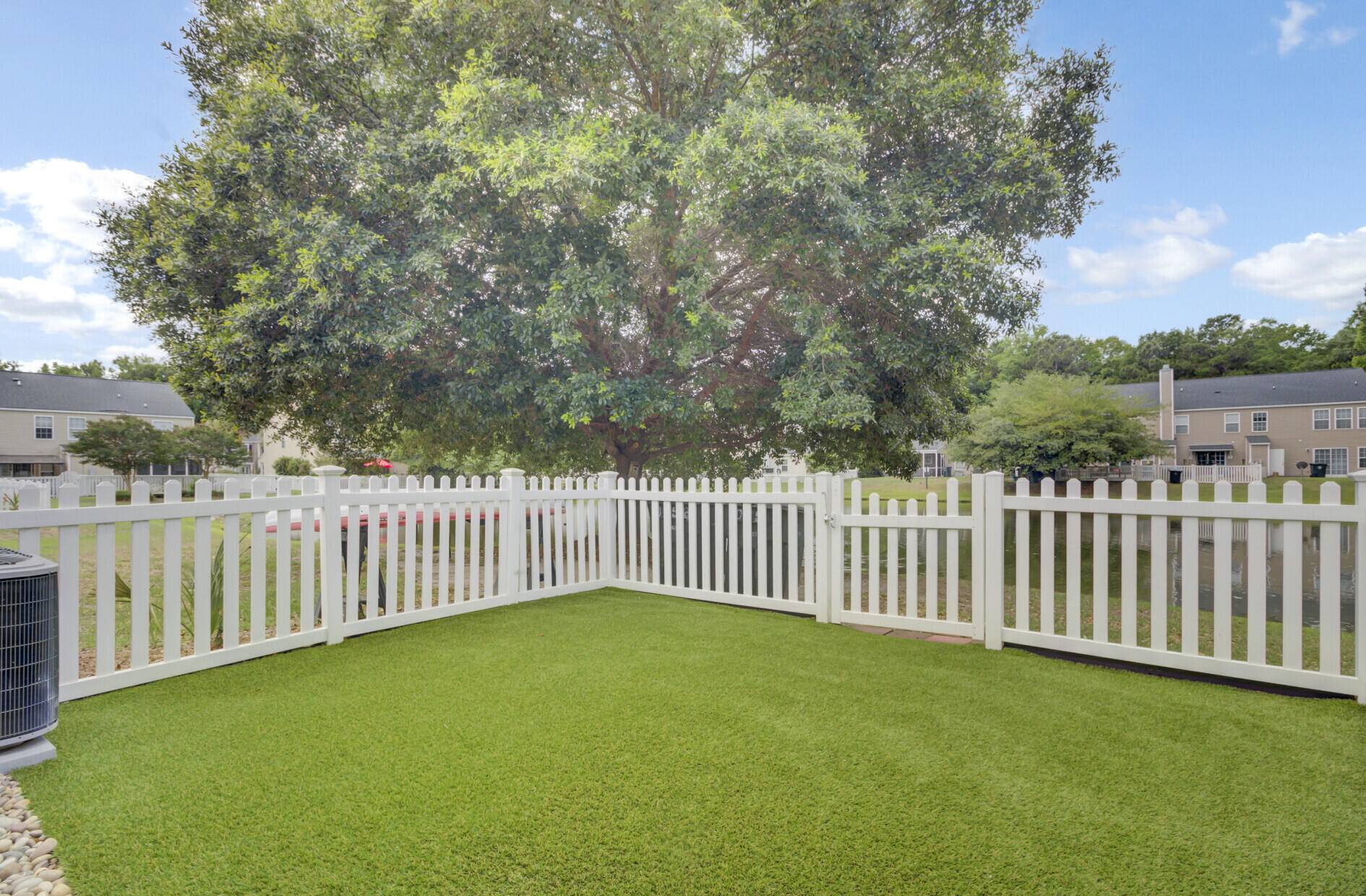 Charleston, SC 29492,1005 Washitonia Way #B
