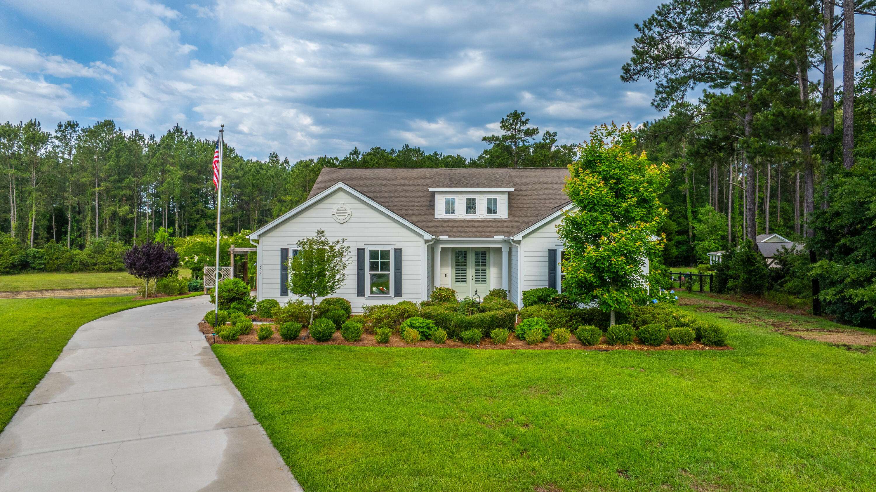 Huger, SC 29450,225 Camber Rd